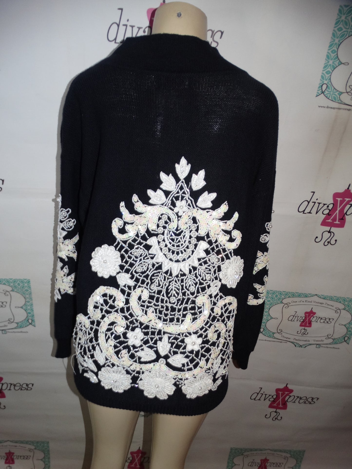 Vintage Le Club Black and White Beaded Sweater Size 1x