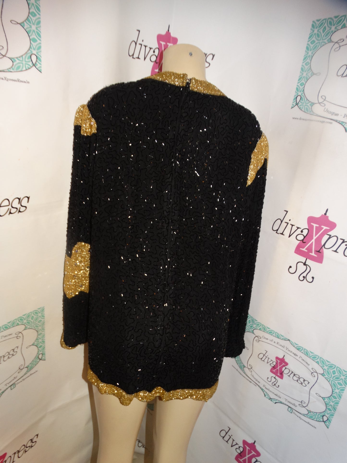 Vintage Judith Ann Plus Black/Gold Sequins Top Size 1x