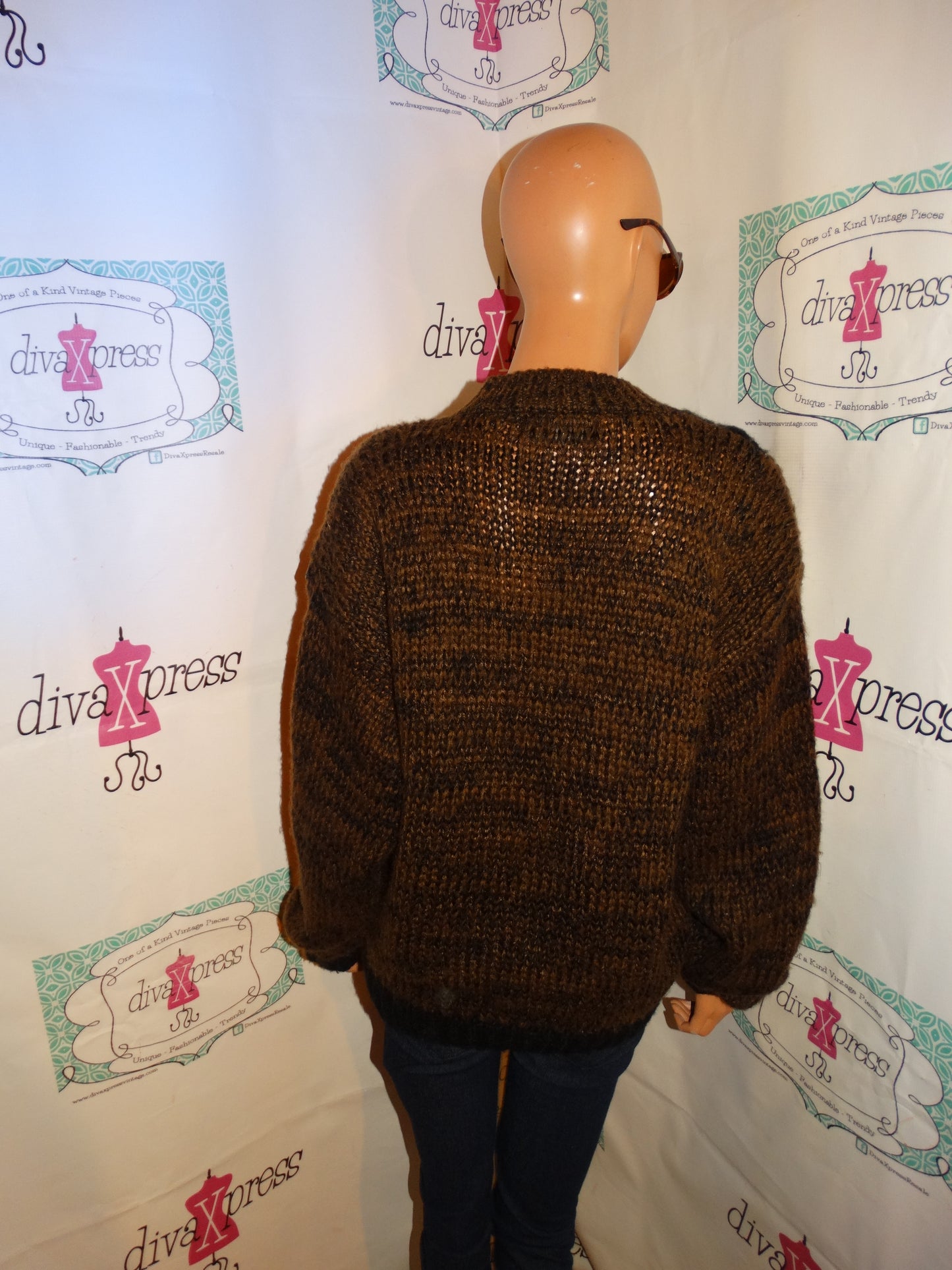 Vintage Street Scenes Green/Black Sweater Leather Patch Sweater Size L