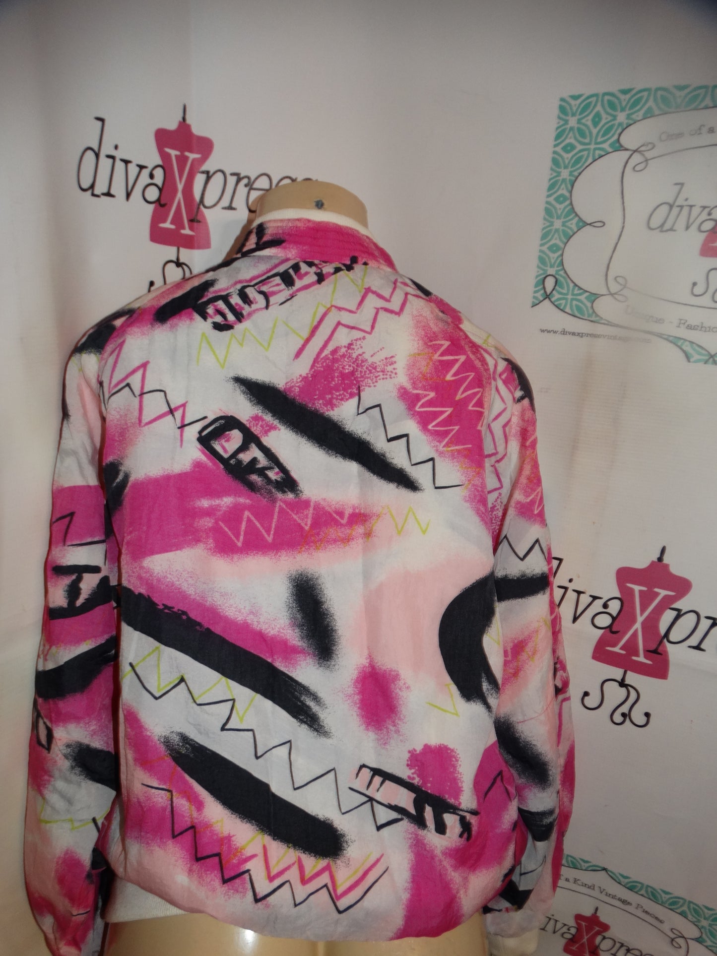 Vintage White/Pink Bomber Jacket Size M