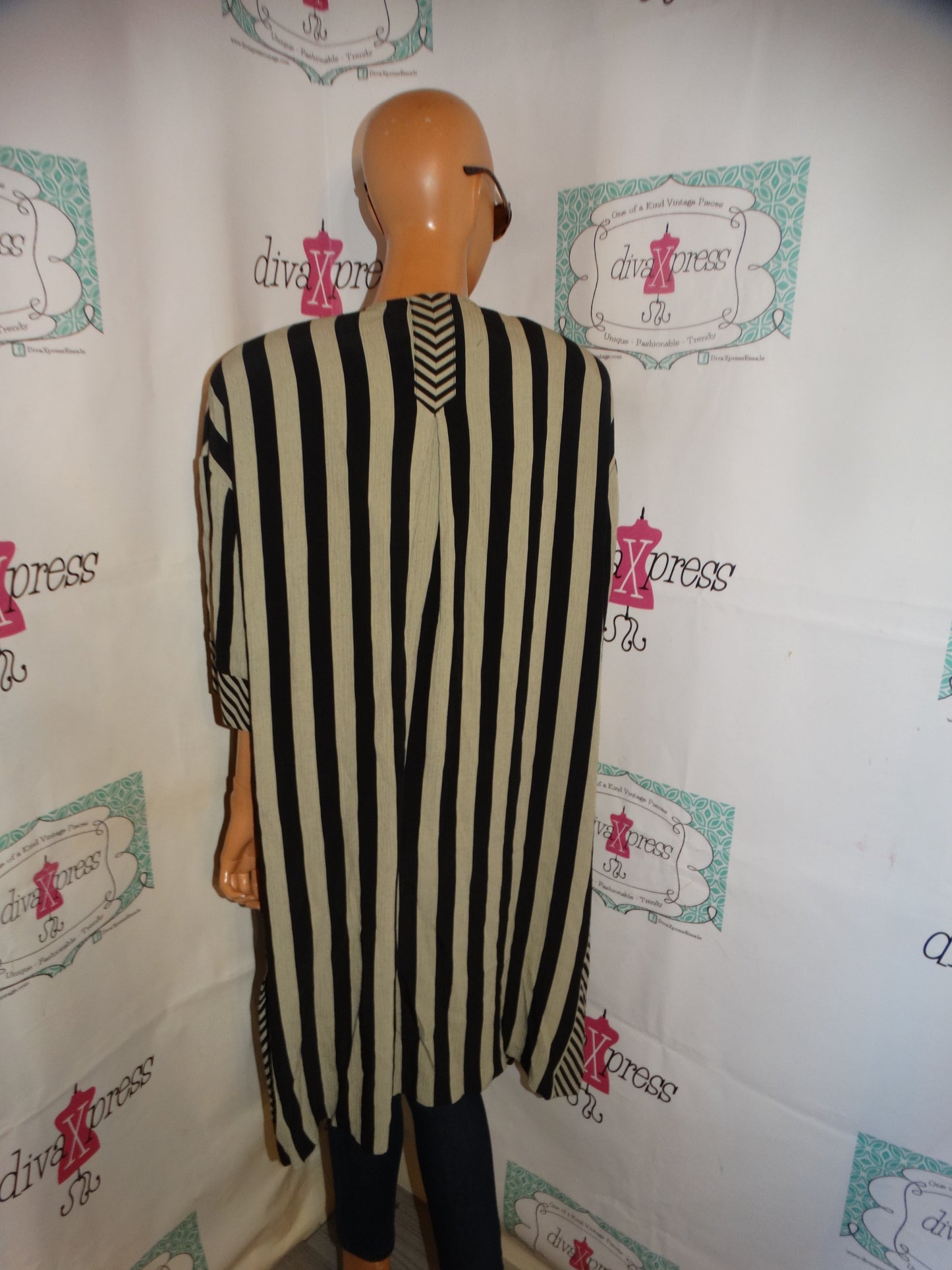 Vintage Tan/Black Stripe Throw Size 2x-3x