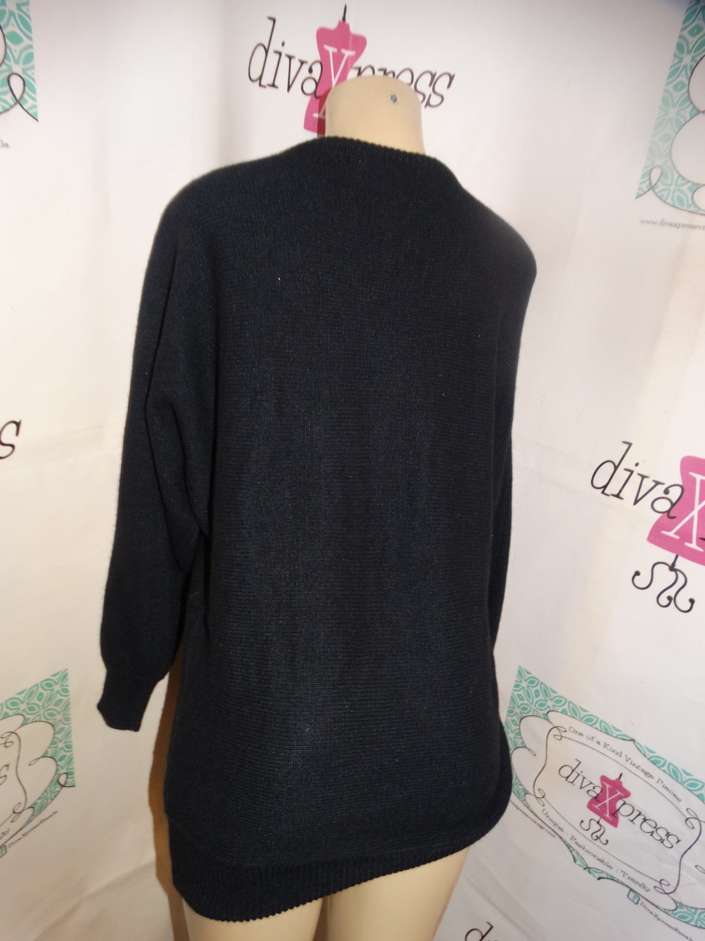 Vintage Leslie Knits Black Sequins Sweater Size L