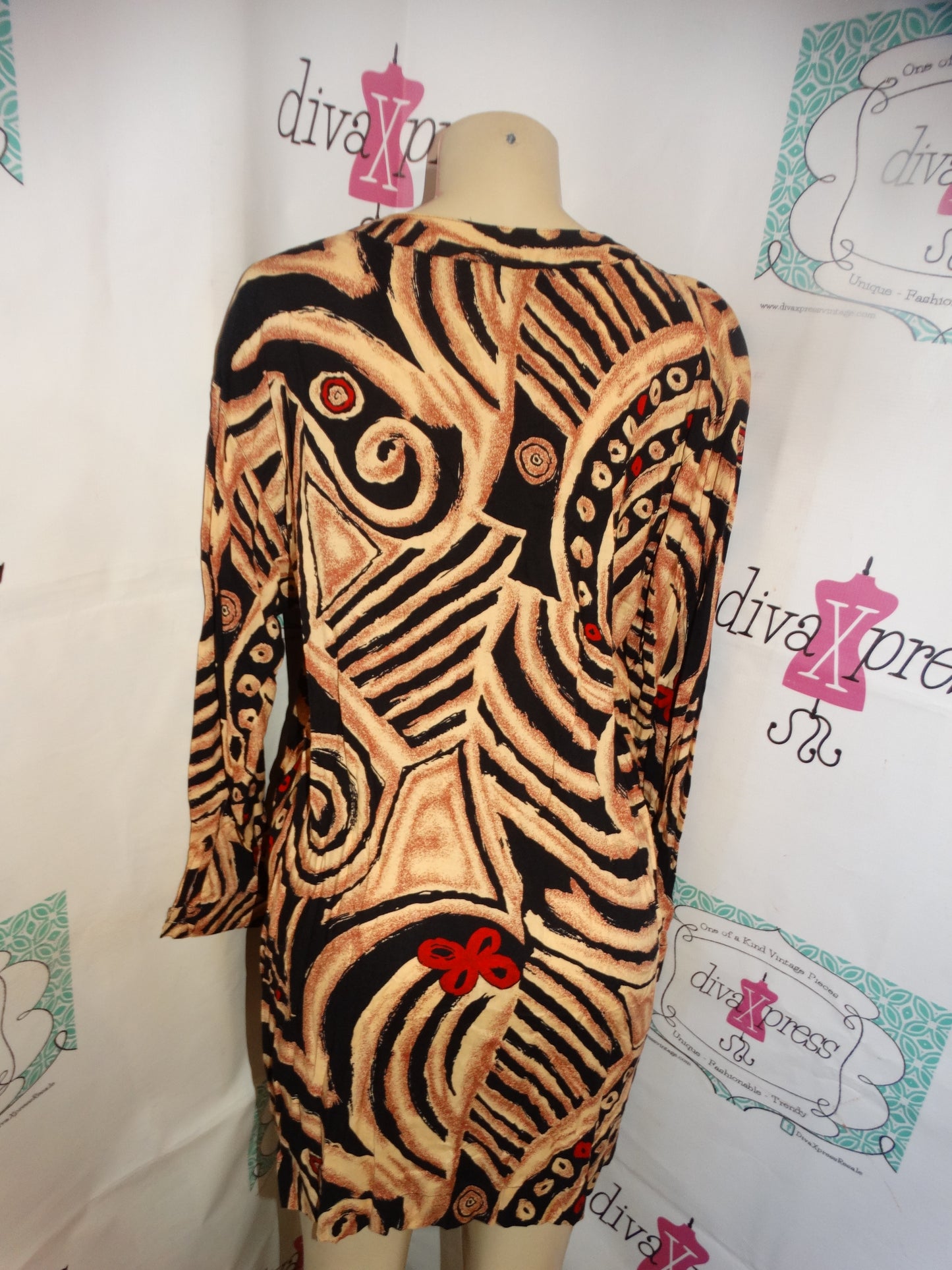 Vintage Roberty Mato Black/Tan Red Top Size XL