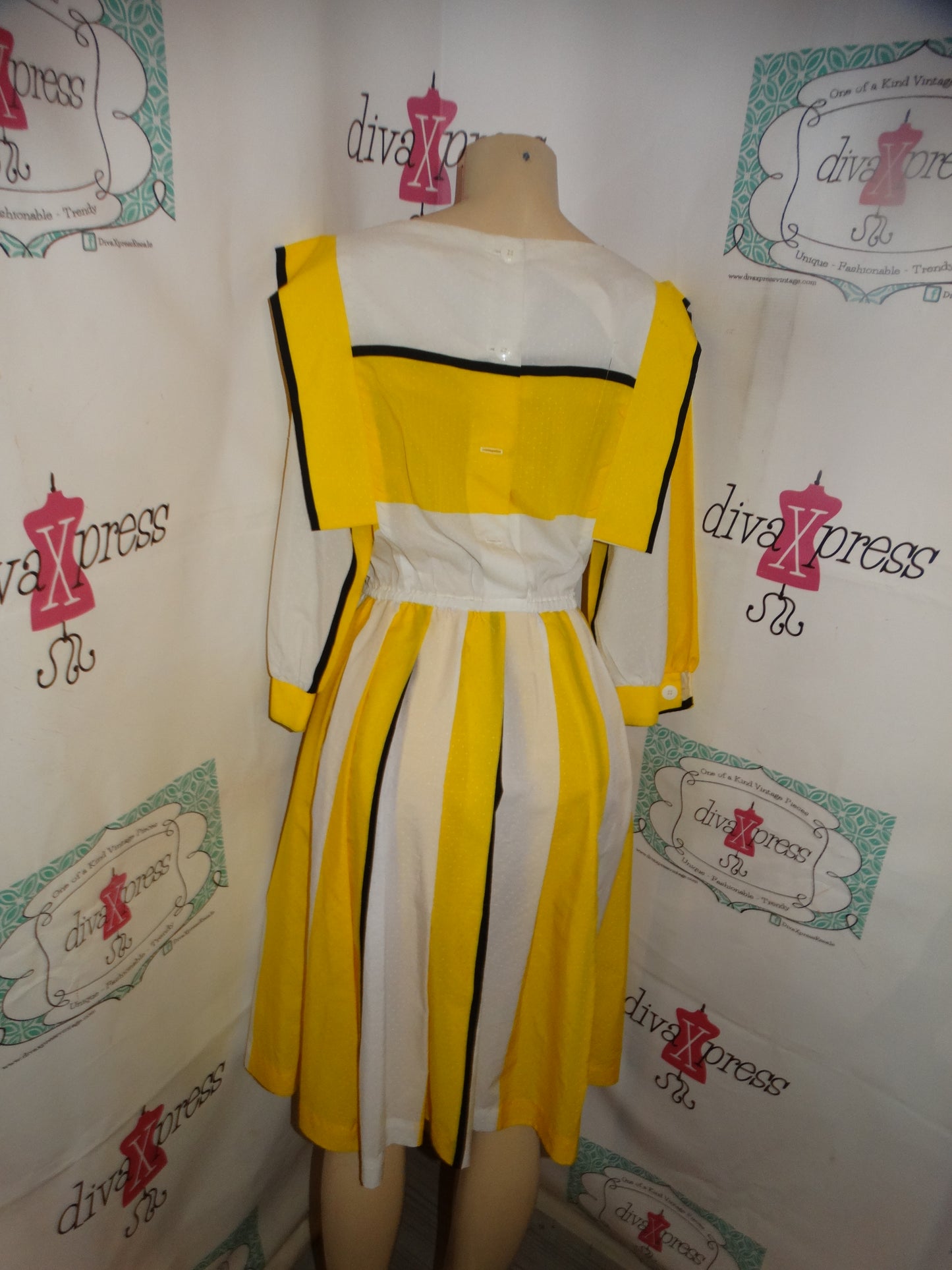 Vintage Yellow/White Black Dress Size M