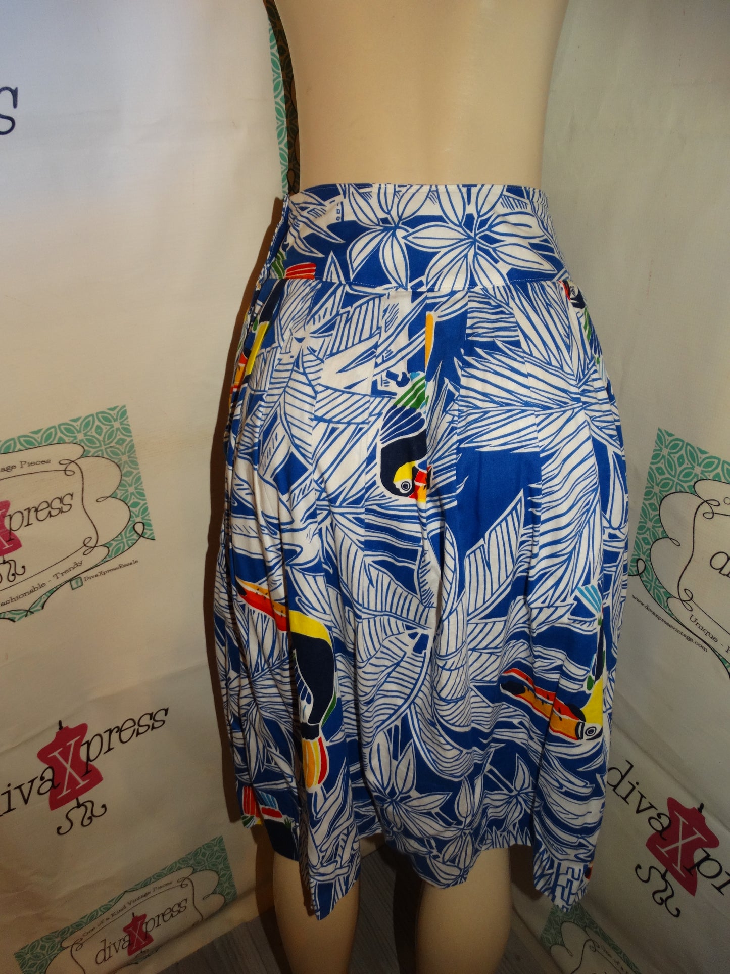 Vintage Ruff Hewin Blue/White Parrot Skirt Size M
