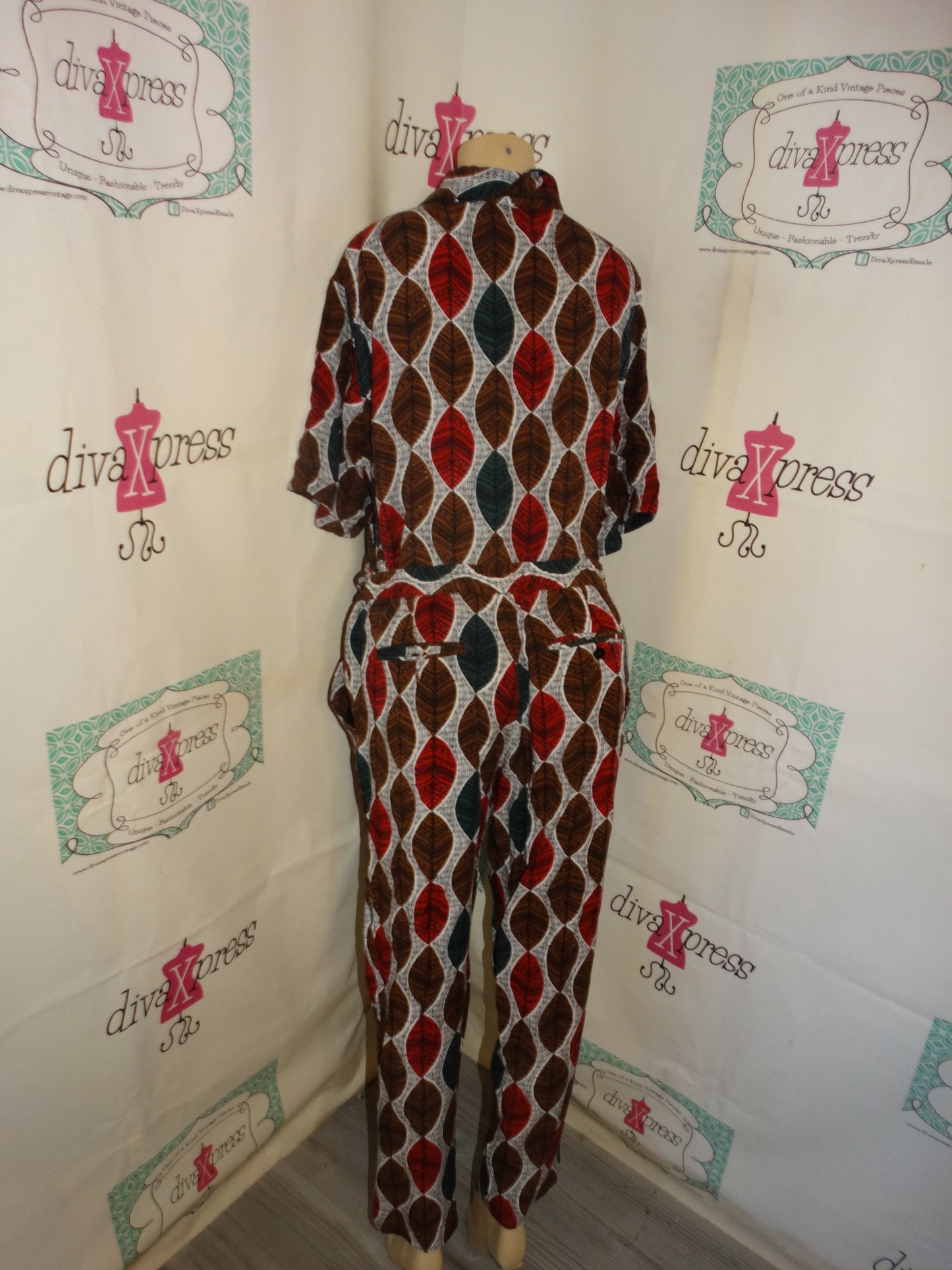 ZM White/Black Burgundy 2 Piece Pants Set Size XL