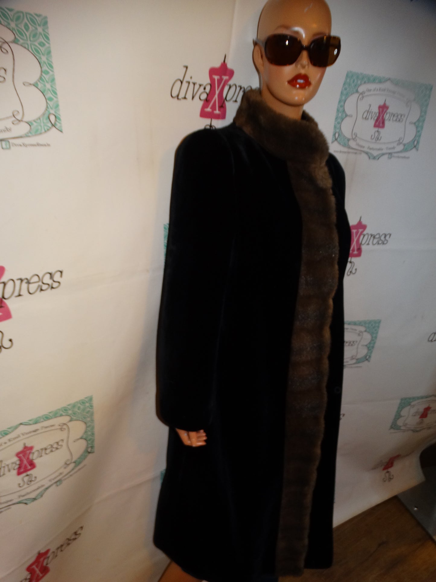 Vintage Velvet Tan Coat Size L