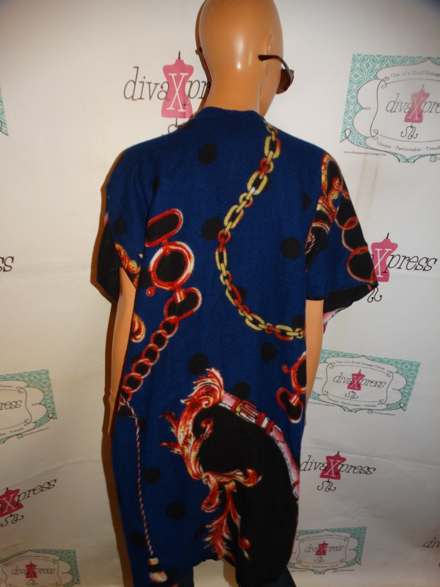 Vintage Blue/Black Chain Throw Size Once Size Fits All