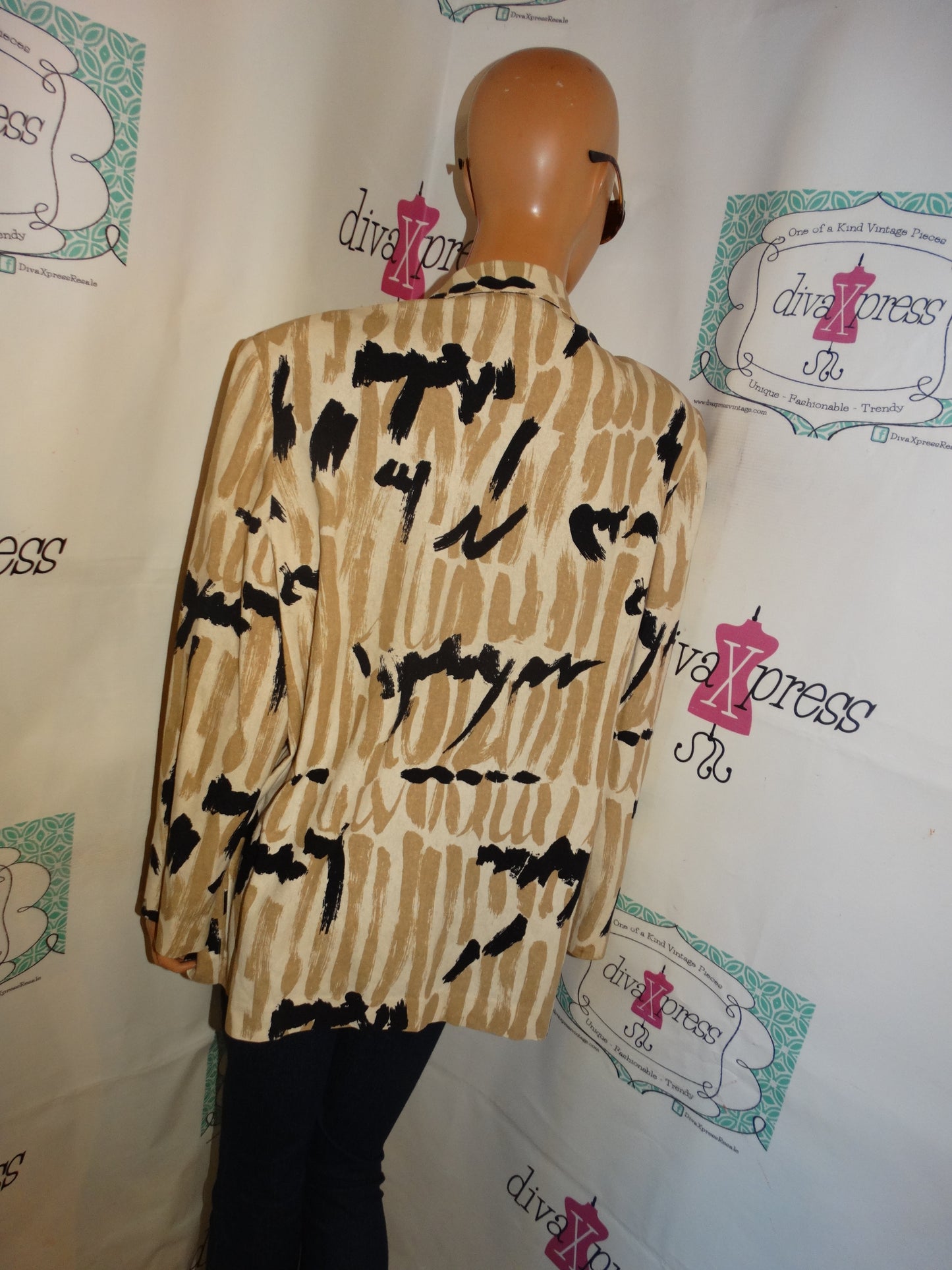 Vintage Persona lCream/Tan Black Blazer Size L