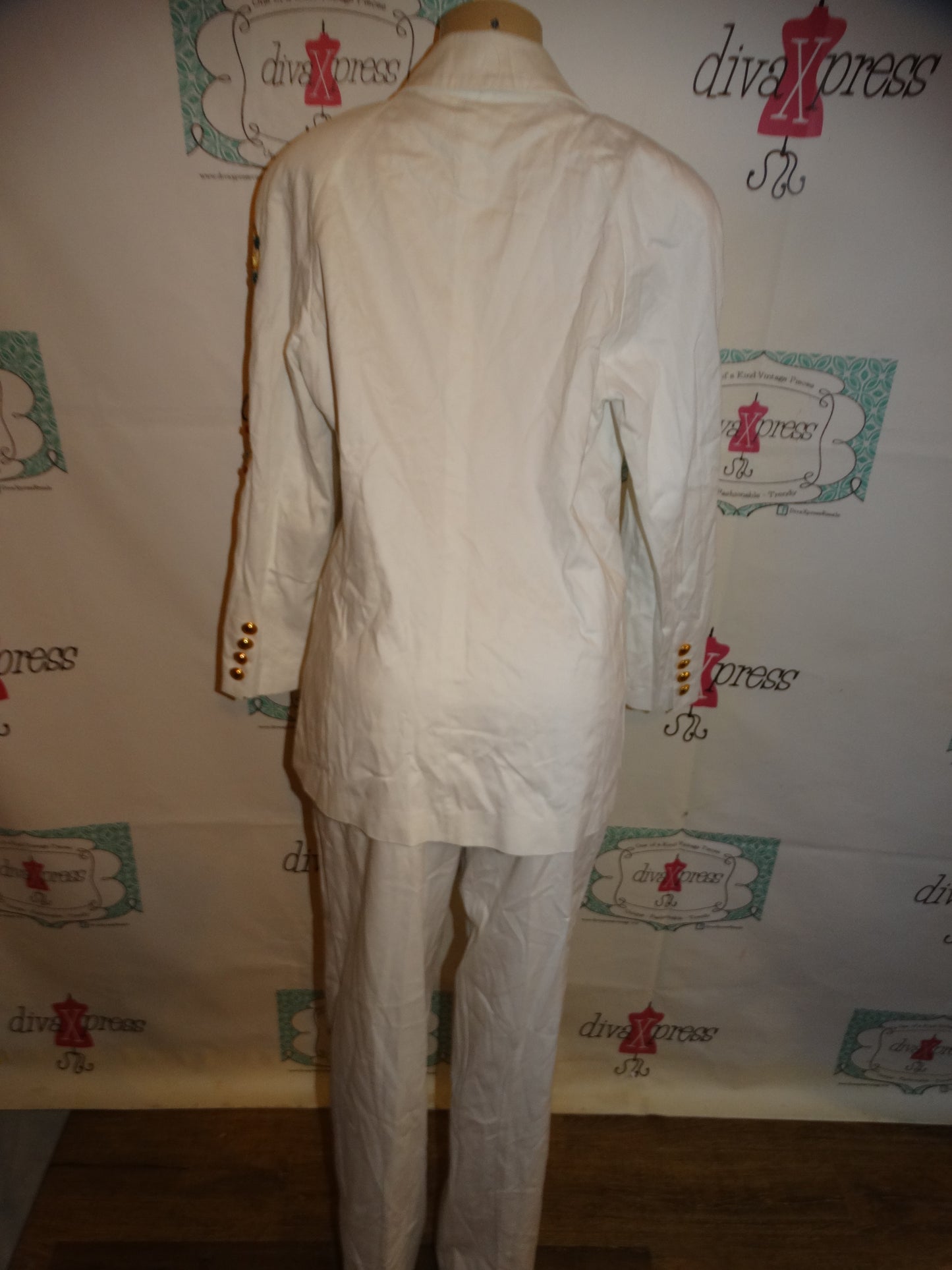 Vintage Jenna 2 Piece White beaded Suit Size L