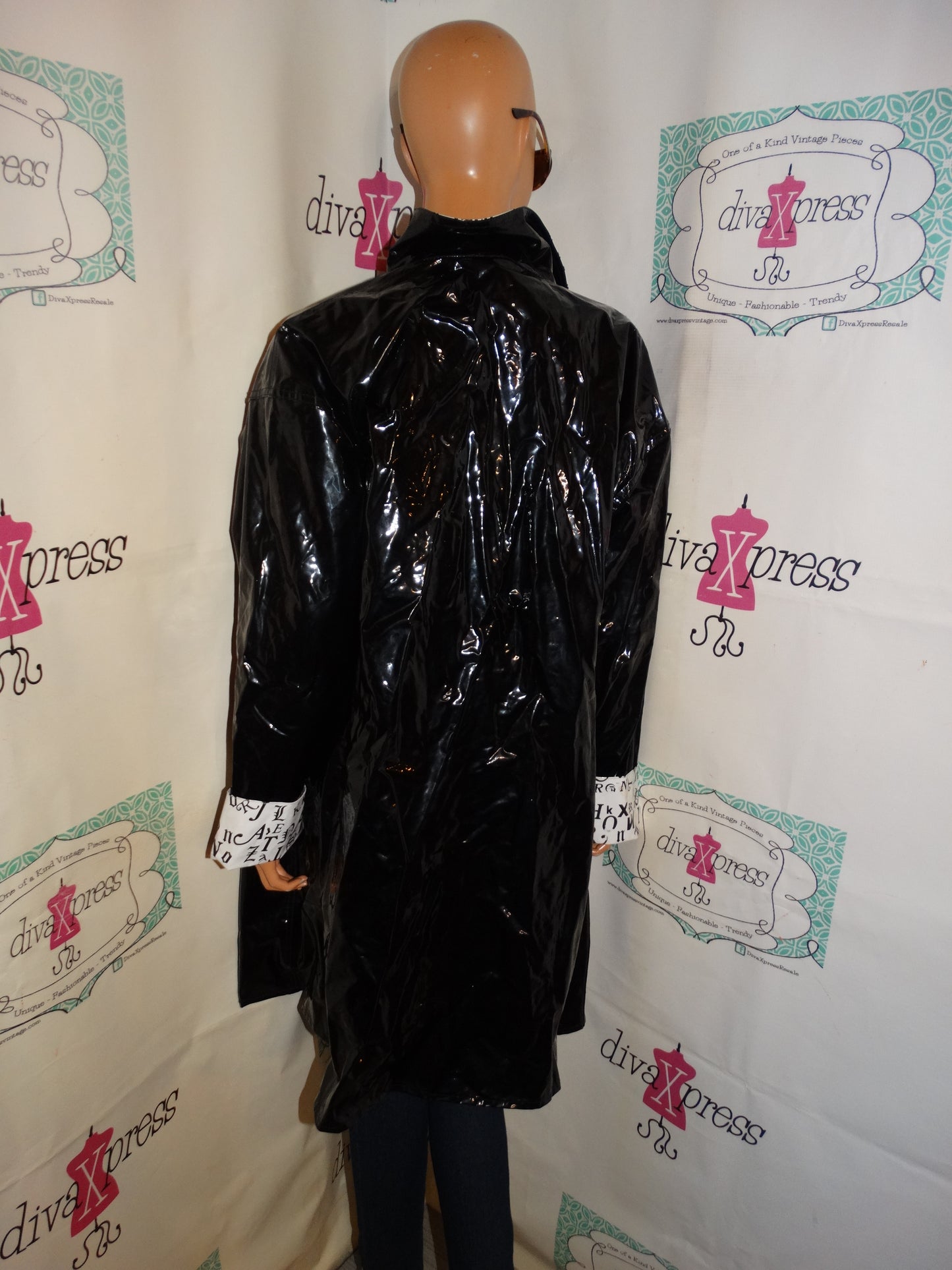 Vintage Whipette Black/White Letter Raincoat Size XL