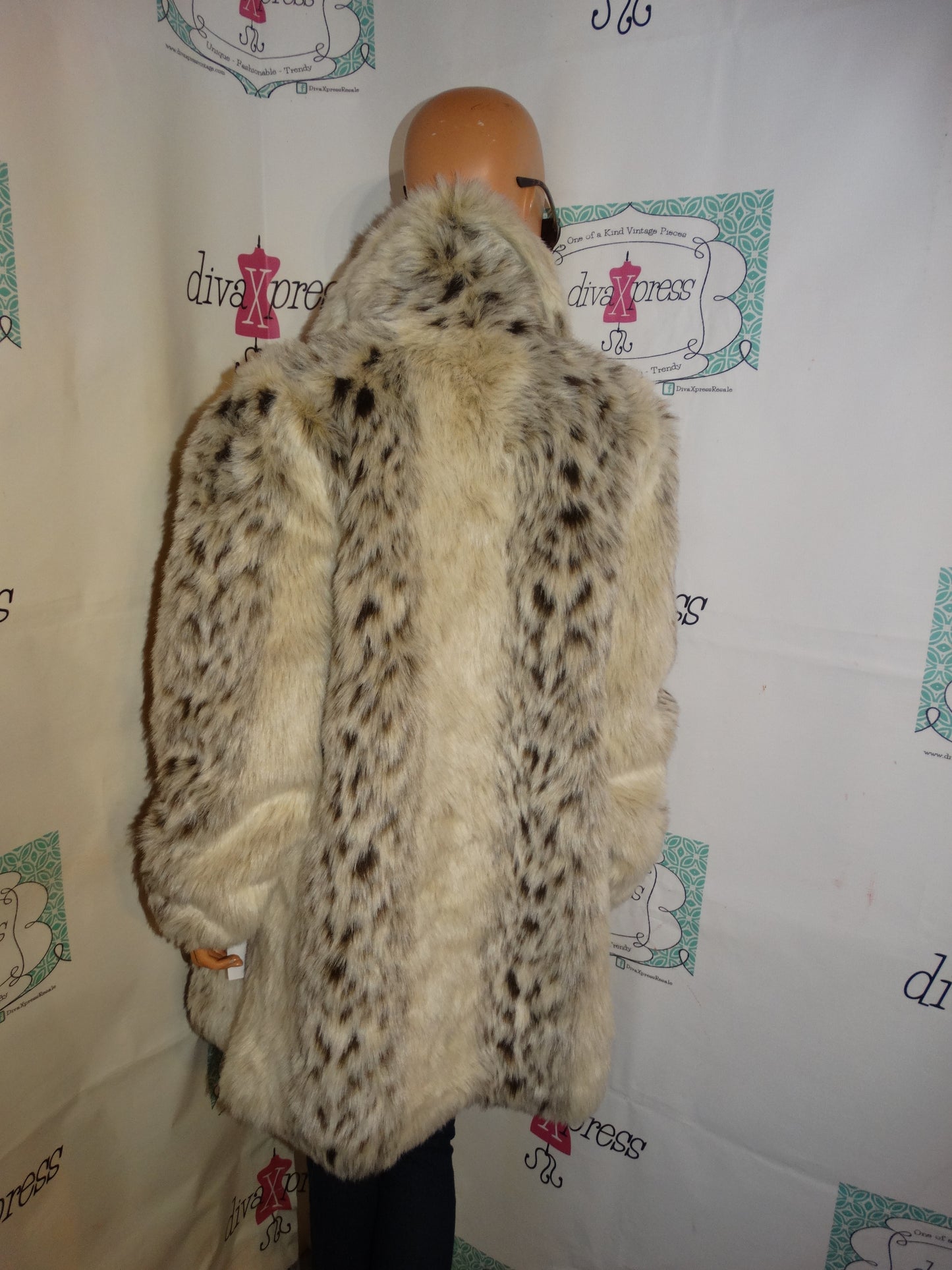 Vintage Monterey Tan/Black Faux Fur Coat Size 1x