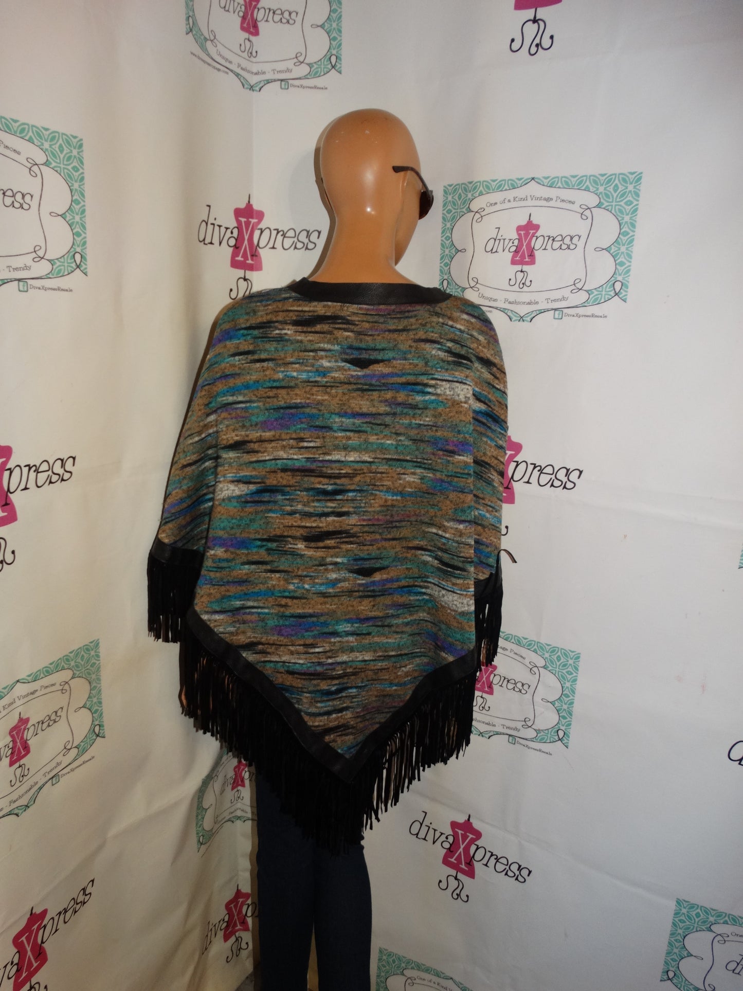 Vintage Tan/Purple Shingle Poncho Size XL-1x