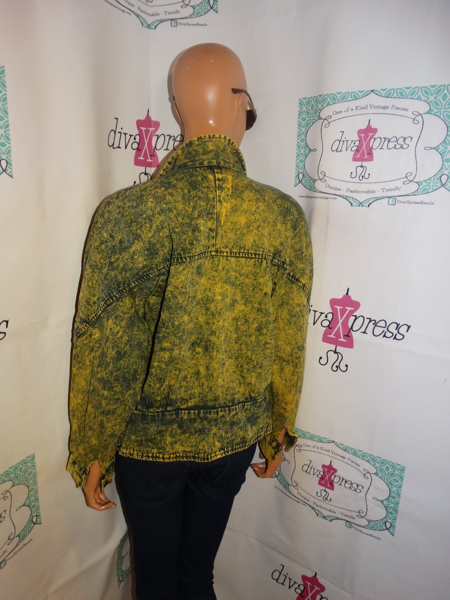 Vintage Yellow Acid WAsh Top Size XL