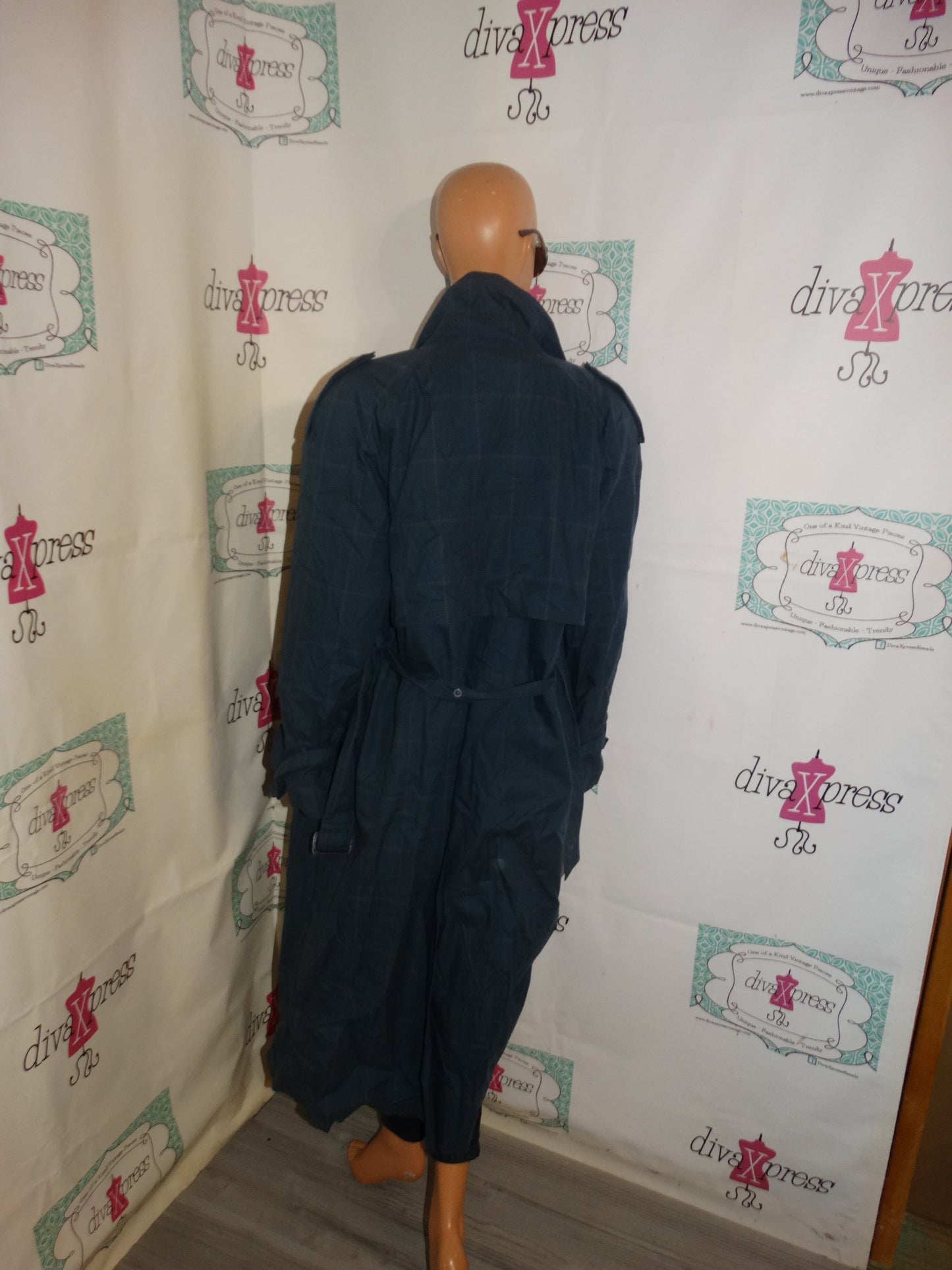 Vintage London Fog Greenish/Blue Long Double Lined Trench Coat Size 1x