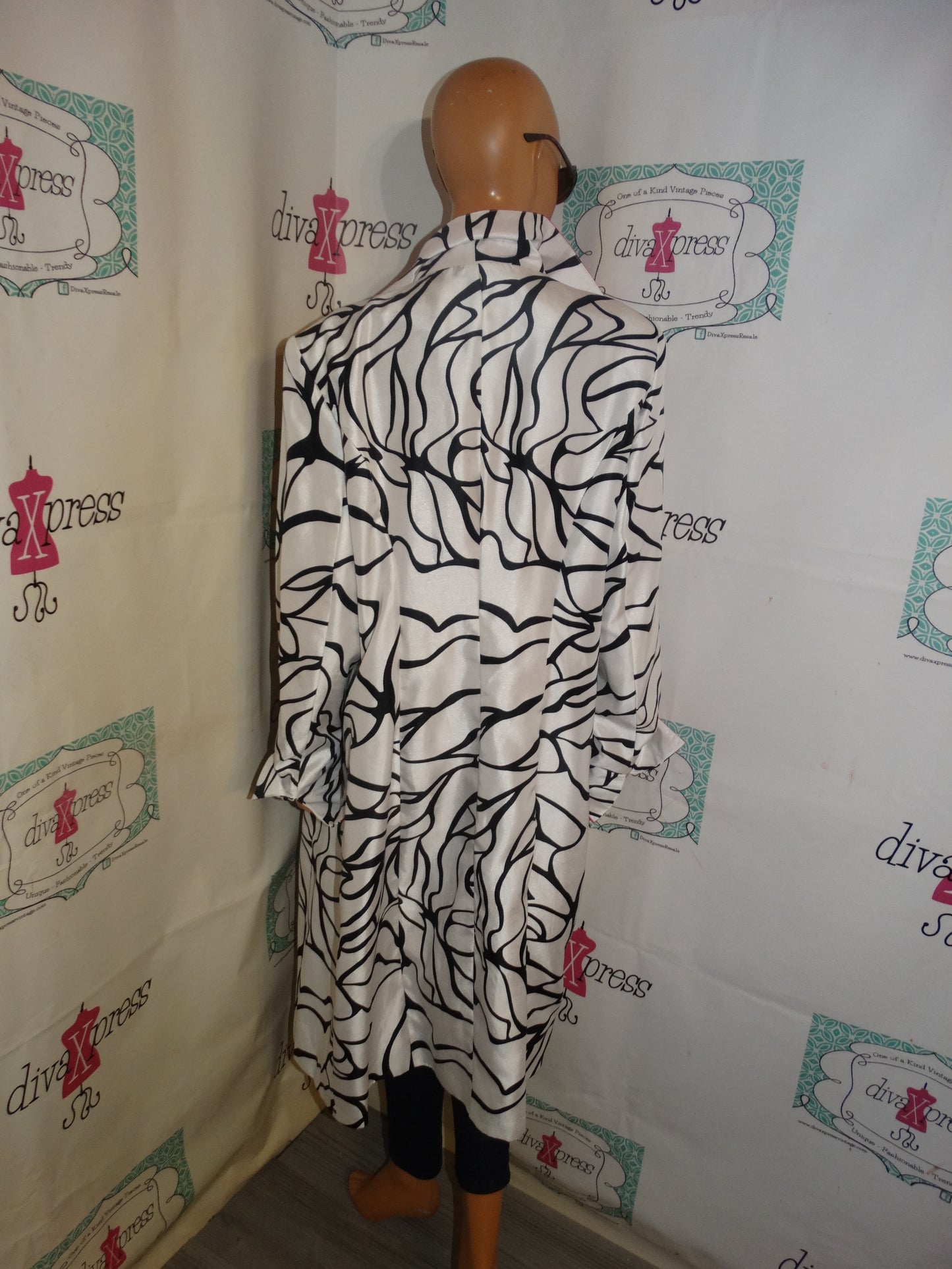 Vintage Nubiano Black/White Pink Long Oversized Blazer Size 1x