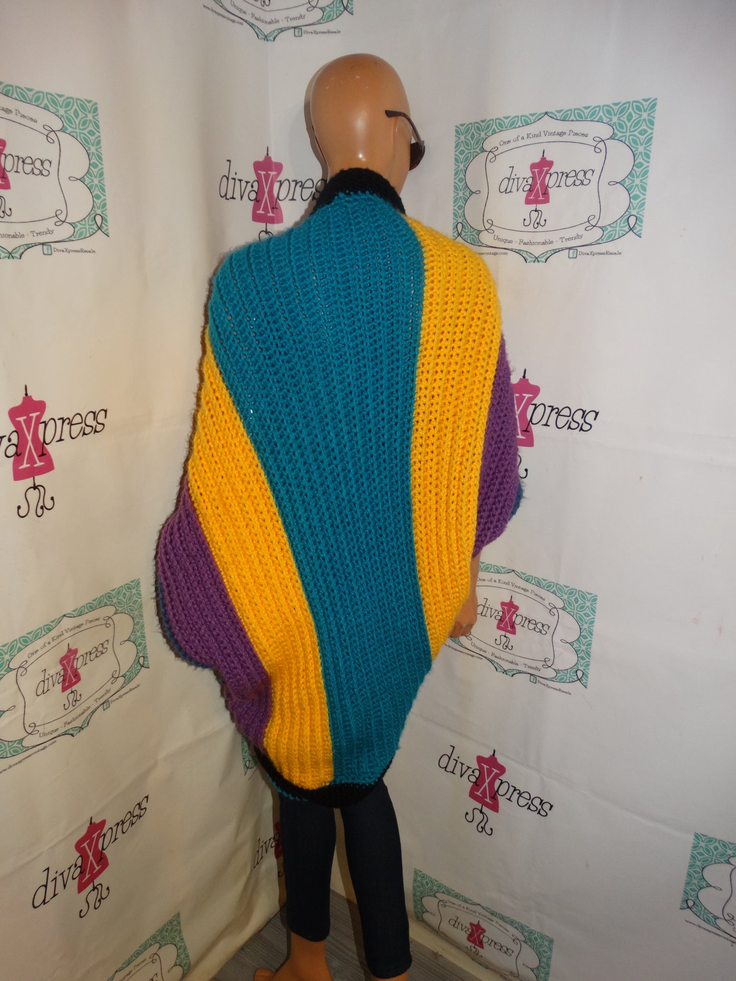 Vintage Purple/Yellow Black Batwing Sweater Size L-1x