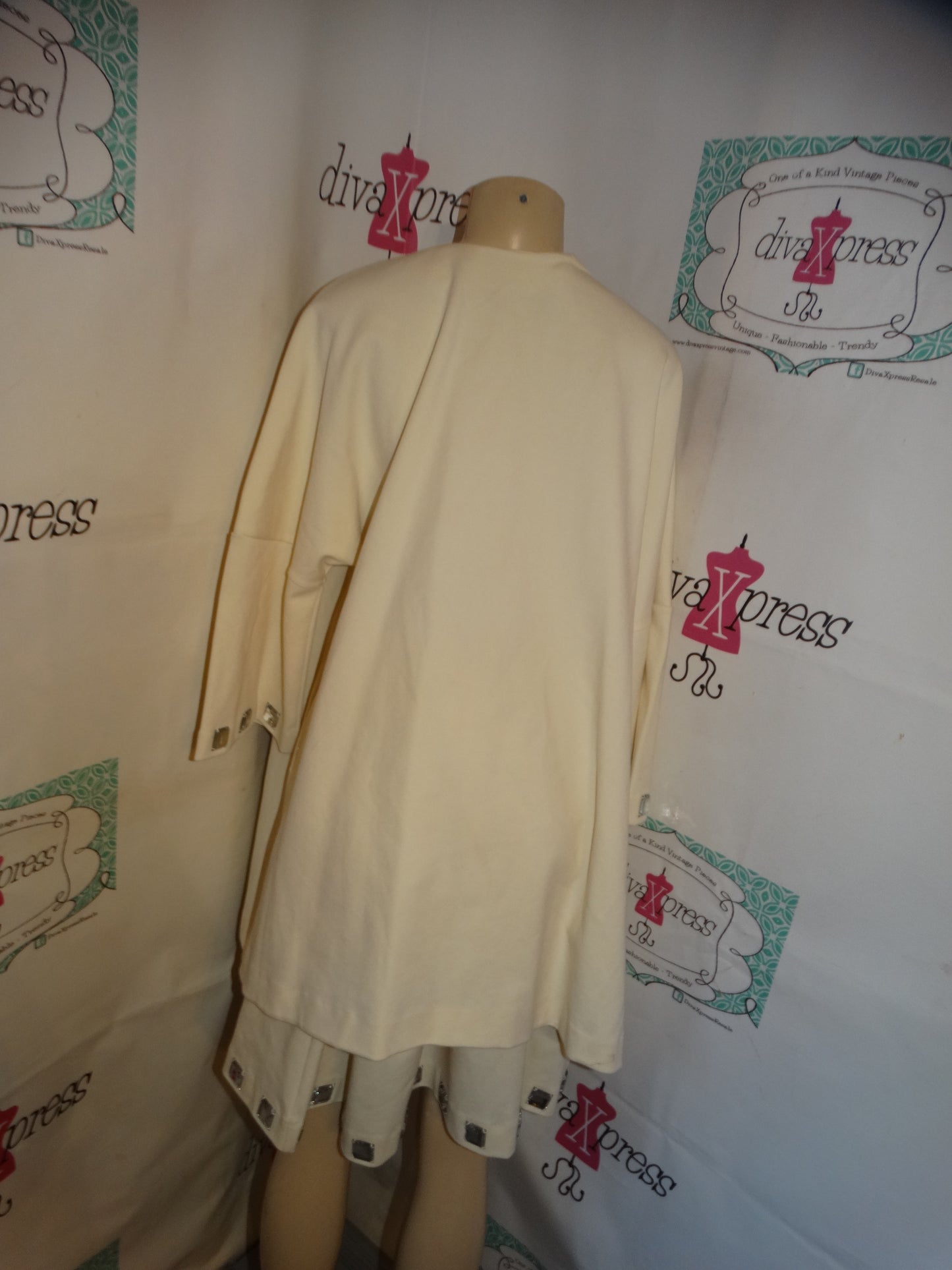 Vintage Style Cream Beaded 2 Piece Skirt Set Size 1x