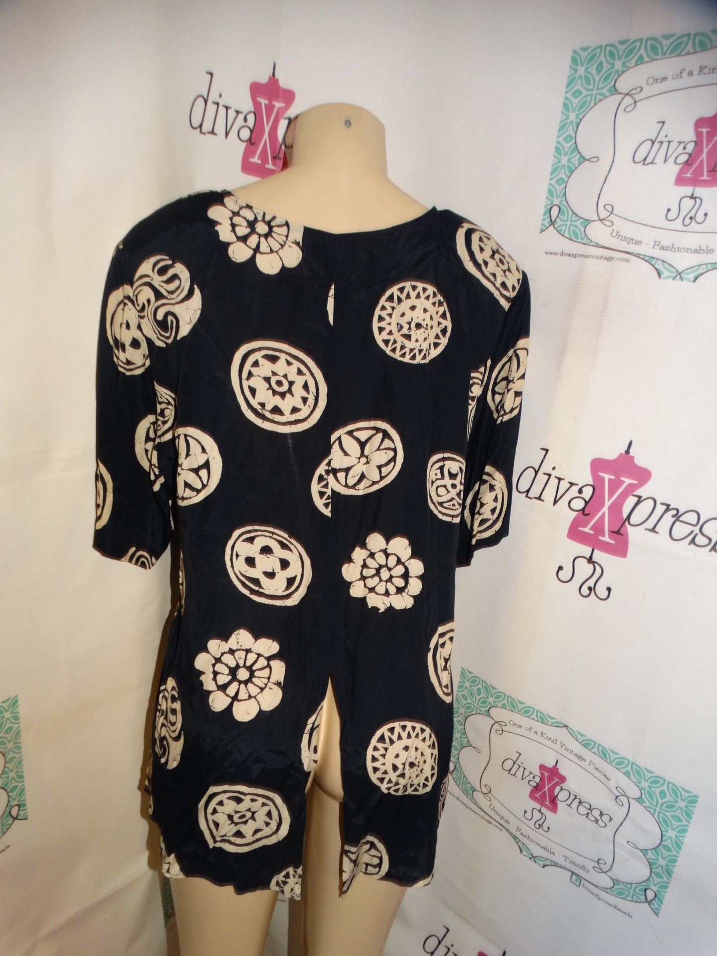 Vintage Zapa Black/Tan Blouse Size XL