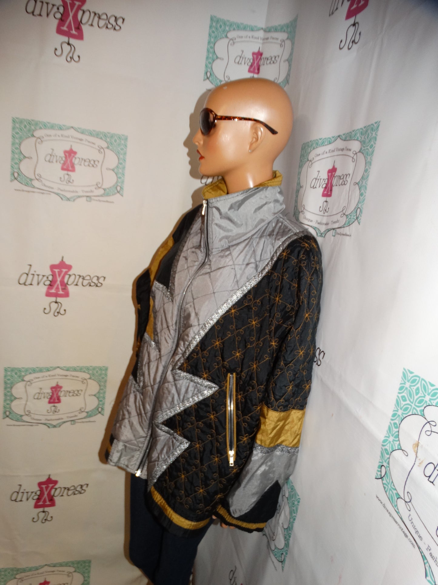 Vintage Venezia Black/Gold/Silver Bomber Jacket Size 2x