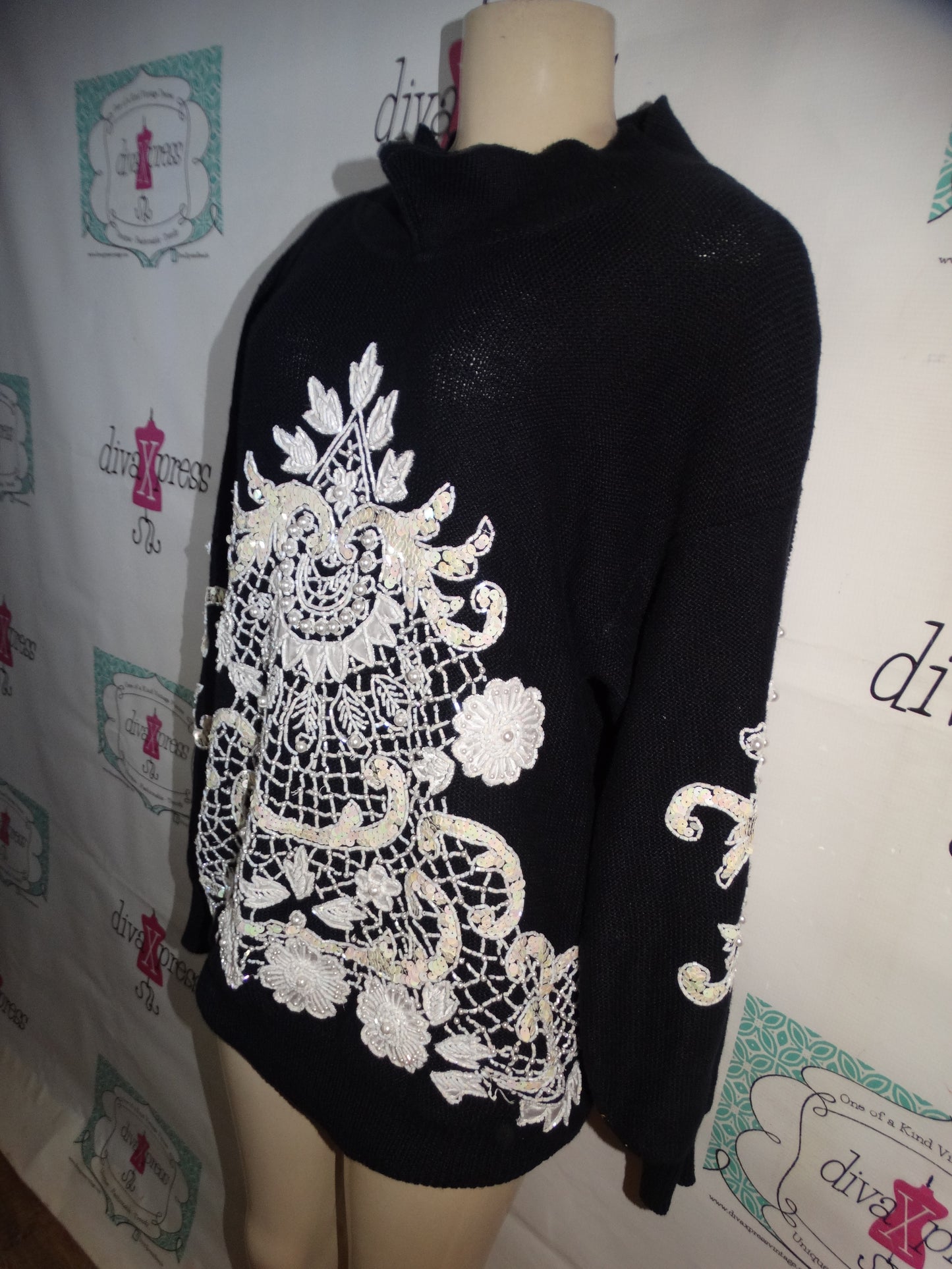 Vintage Le Club Black and White Beaded Sweater Size 1x