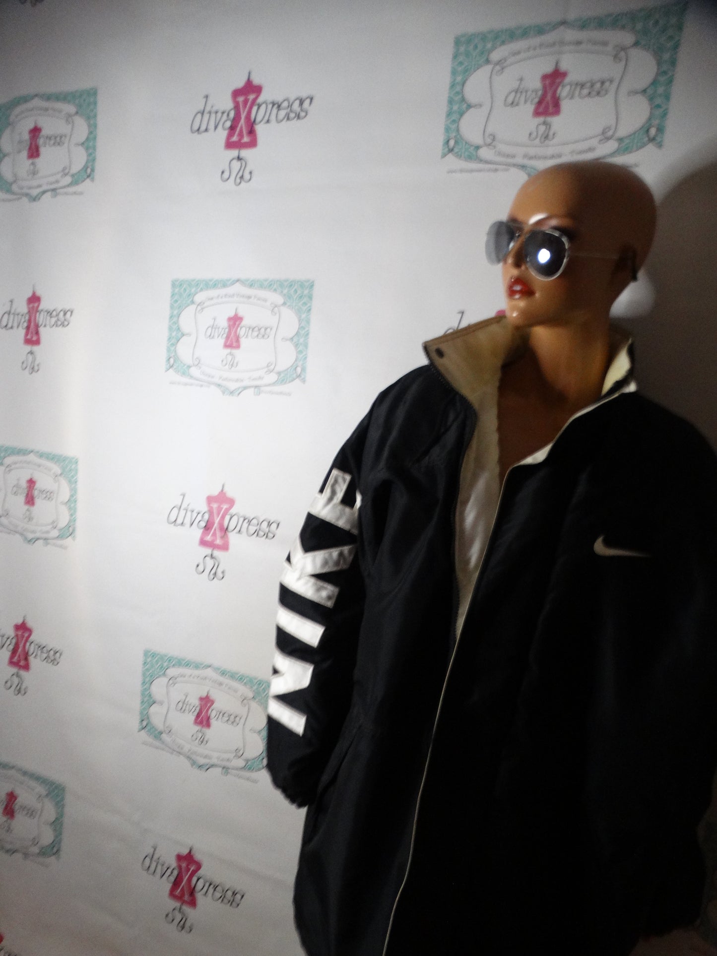 Vintage Authentic Nike Puffer Coat Size 2x