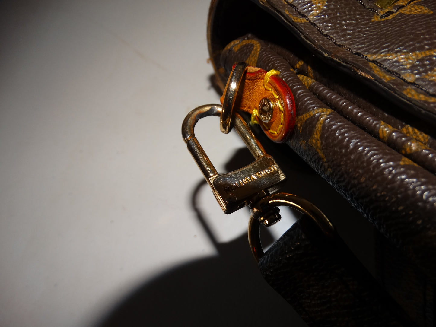 Vintage LV Metis Purse