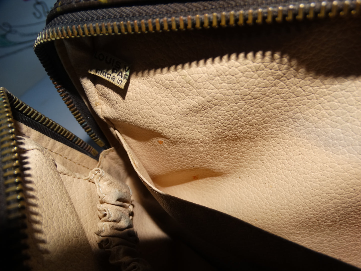 Vintage Authentic Louis Vuitton Trousse de Toilette 28/Clutch