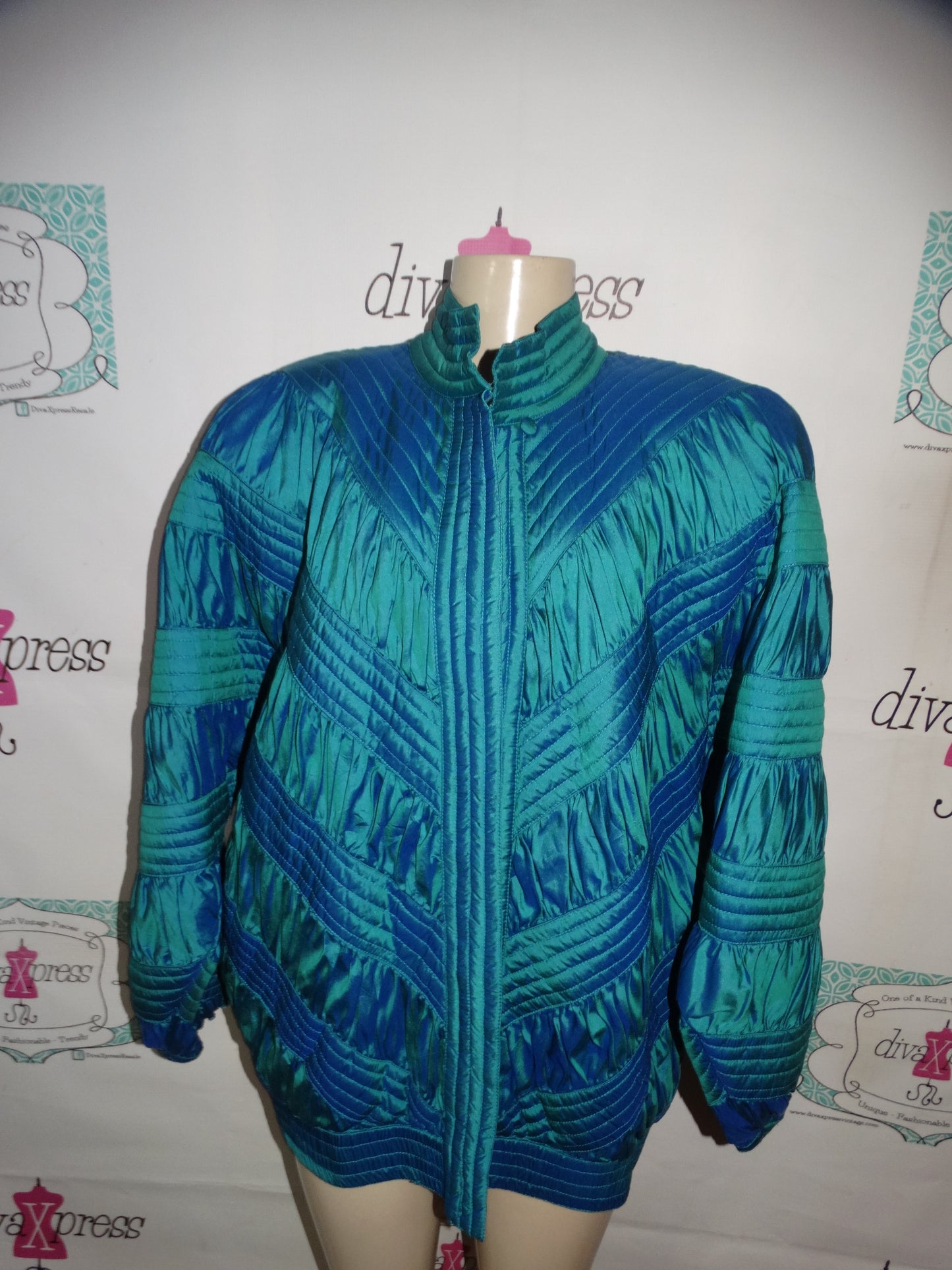 Vintage Thai Silk Green Bomber Jacket Size L