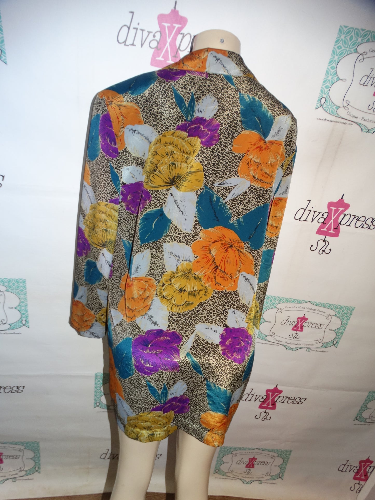 Vintage Jones Girl Colorful Blazer Size 1x