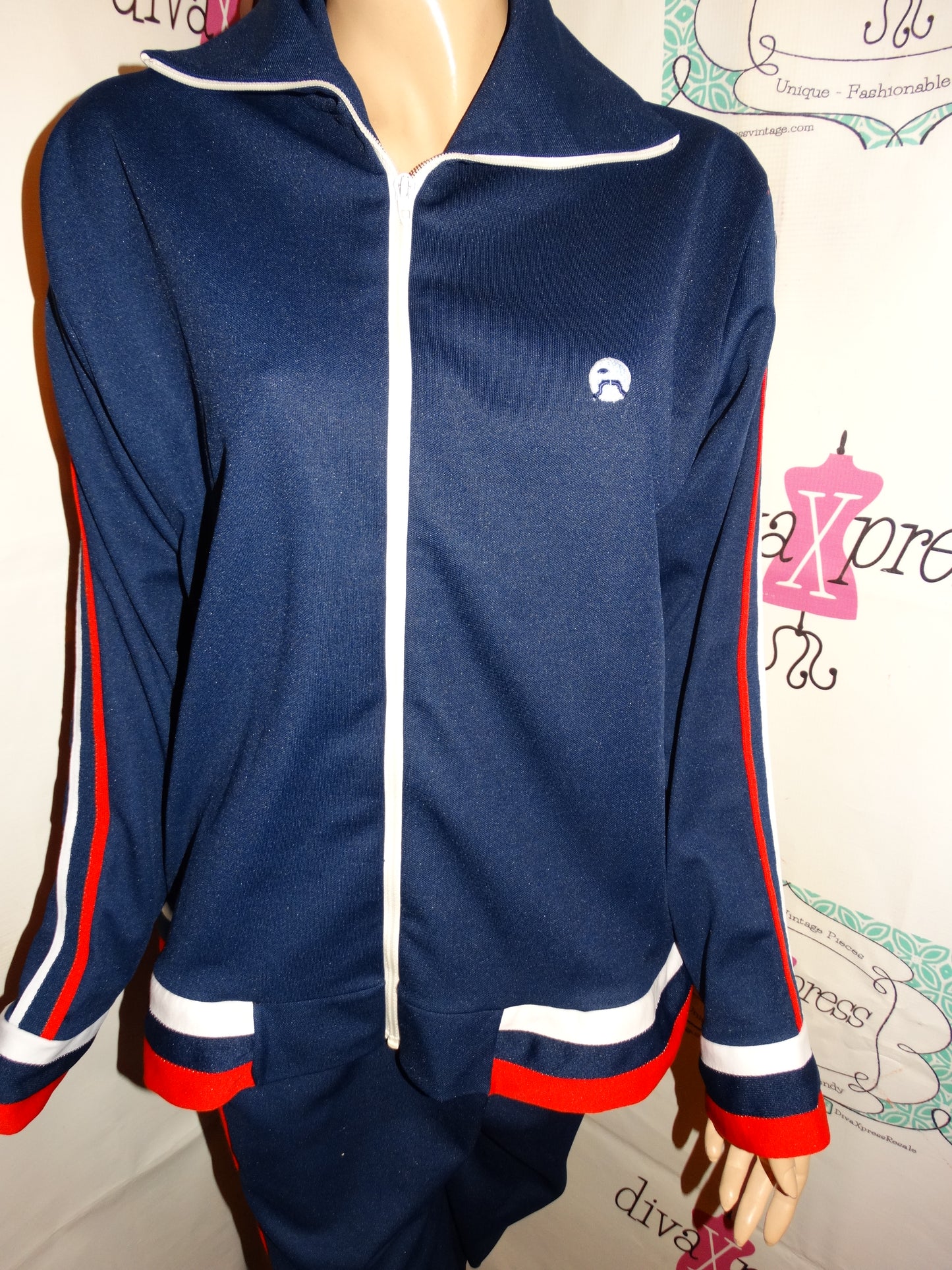 Vintage Interwoven Blue 70's Blue/White Red 2 Piece Polyester Suit Size XL