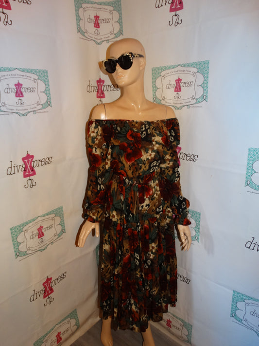 Vintage Tan/Burgundy Floral Off Shoulder Skirt Set Size M