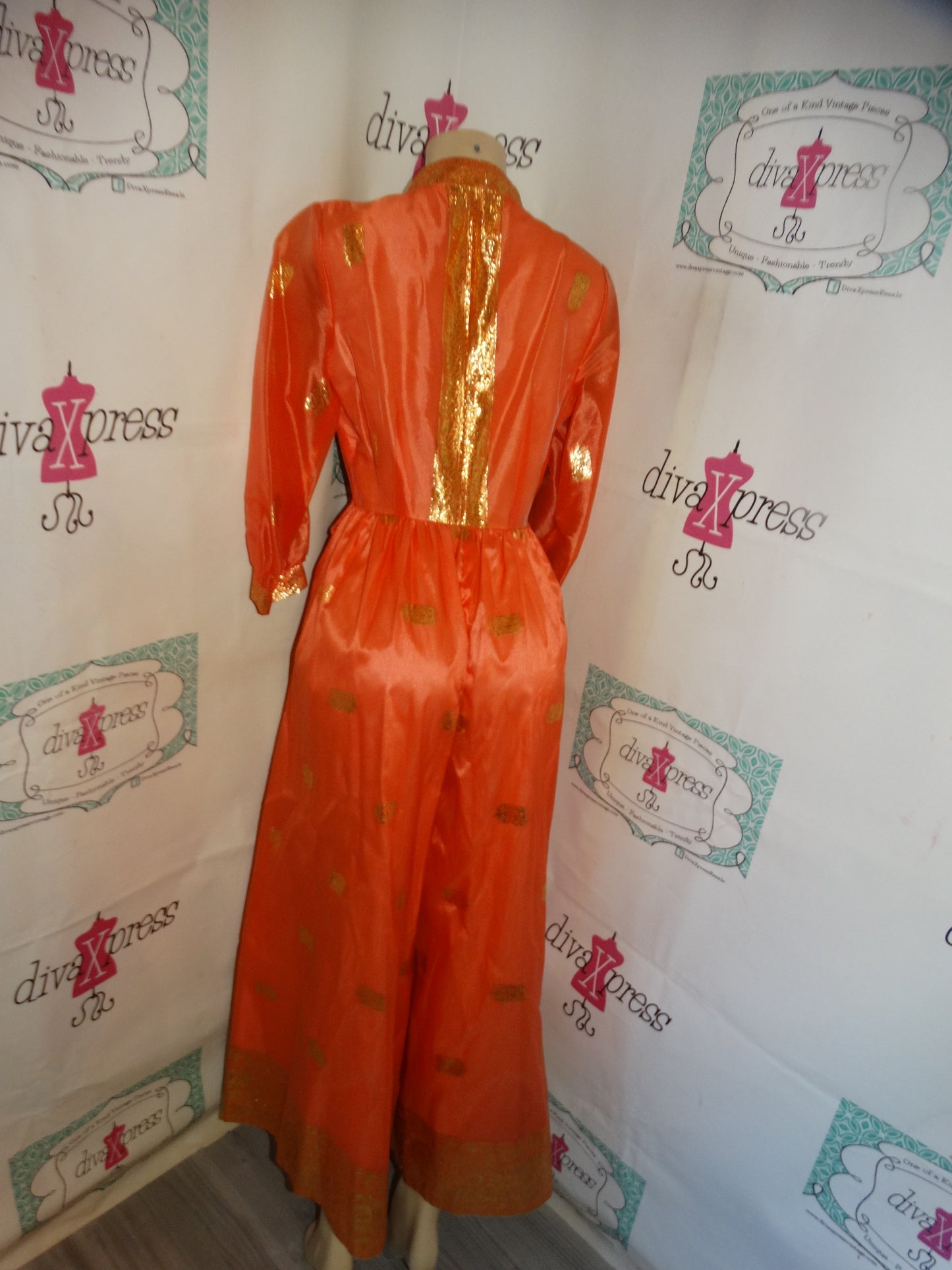 Vintage Louge Craft Peach/Gold Romper Size M