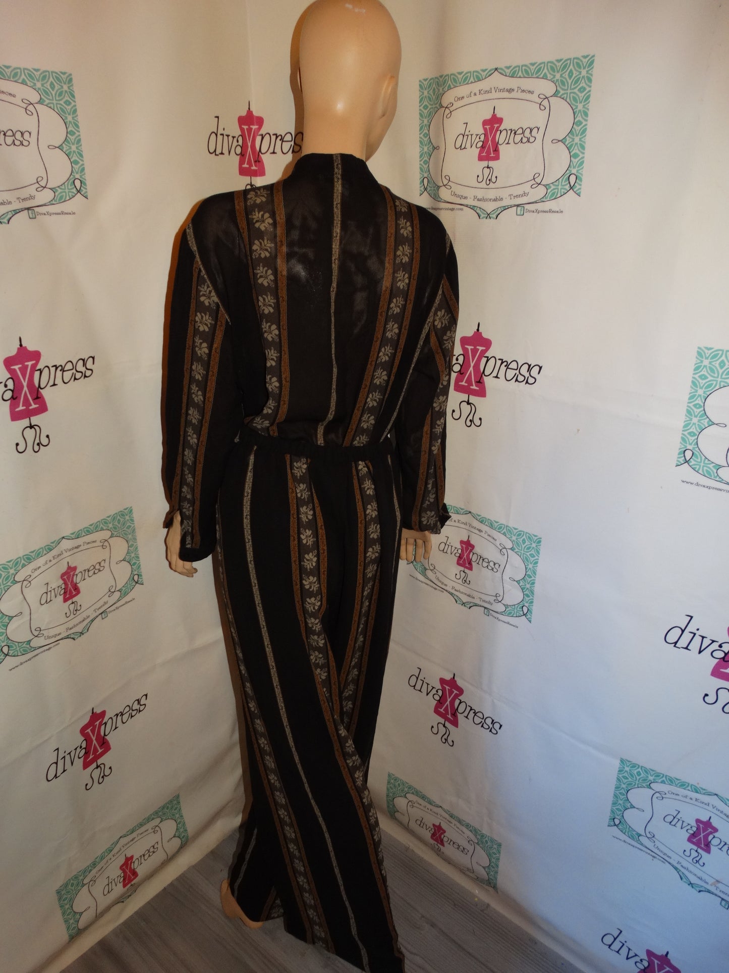 Vintage Patricia Jones Black/Tan 2 Piece Set Size L