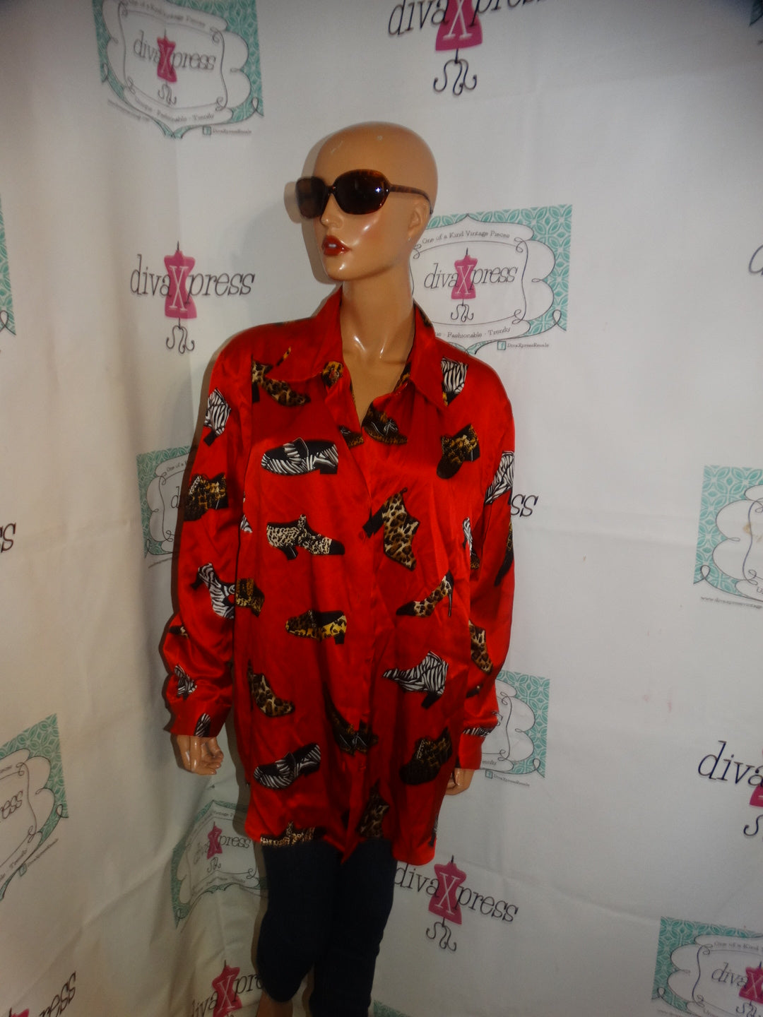 Vintage Jessica Holbrook Red Heel Shirt Size XL