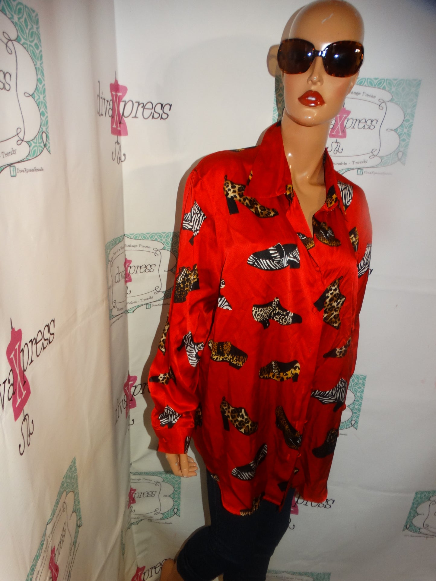 Vintage Jessica Holbrook Red Heel Shirt Size XL