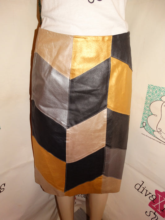 Vintage MEtrotyle Gold/Brown Leather Skirt Size M