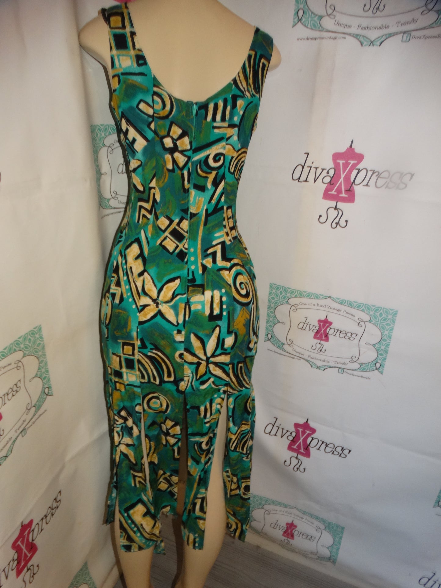 Vintage Que Pasa Green Aztech Shingle Dress Size S