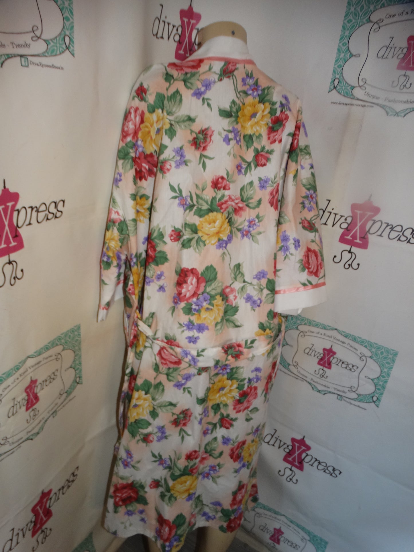 Vintage Say Lu White Floral Duster Size 2x