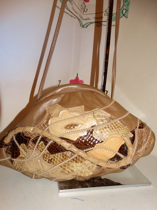 Vintage Tan Leather Tan Purse/Clutch Size M