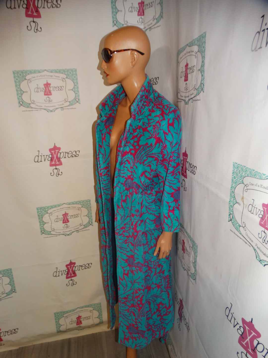 Vintage Teal/Pink Duster Throw Size M