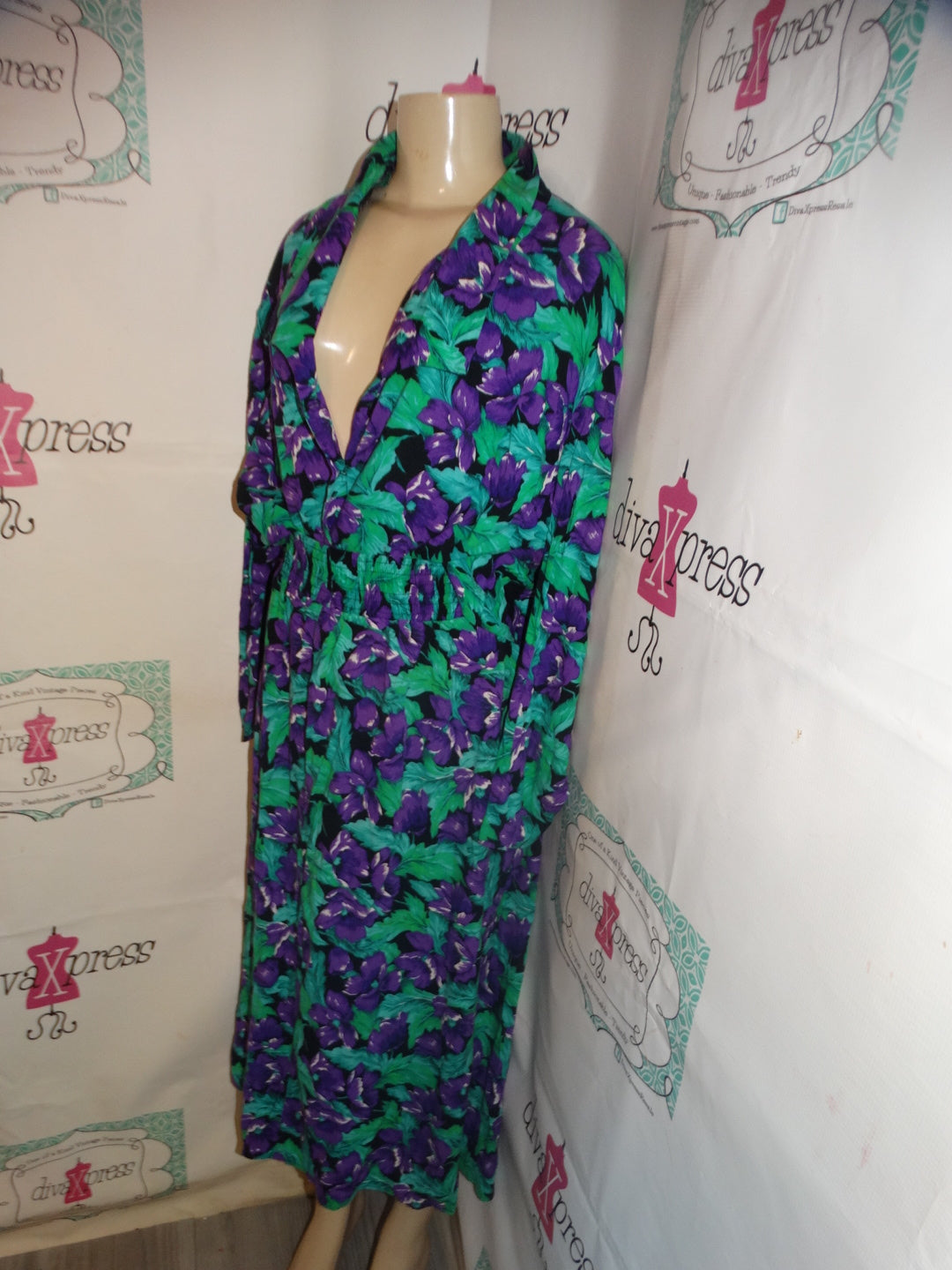 Vintage Jessica Howard Green/Floral  2 Piece Skirt Set Size 3x