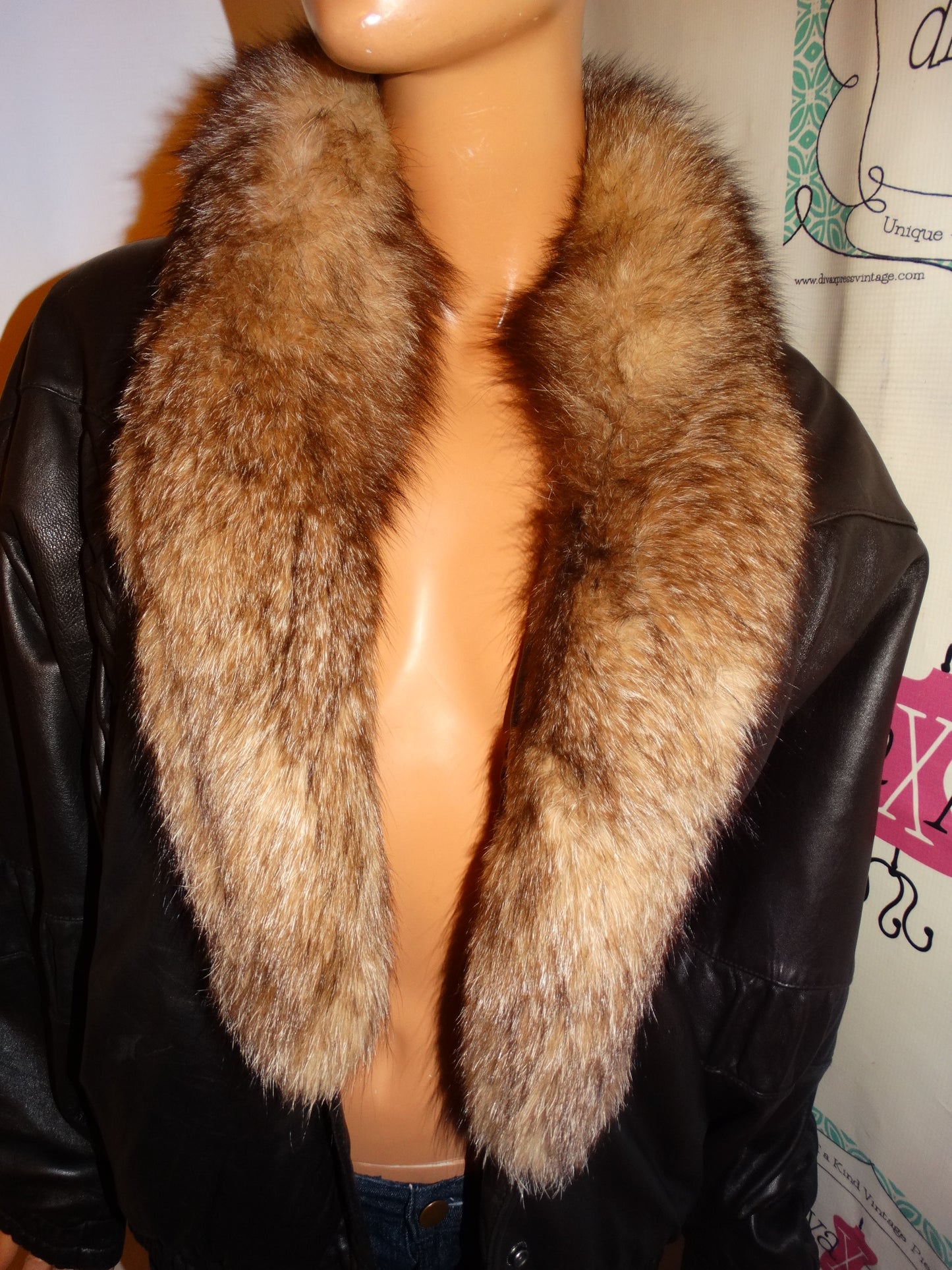 Vintage Greg Bell Black Leather Authentic Fox Fur Collar Jacket Size L
