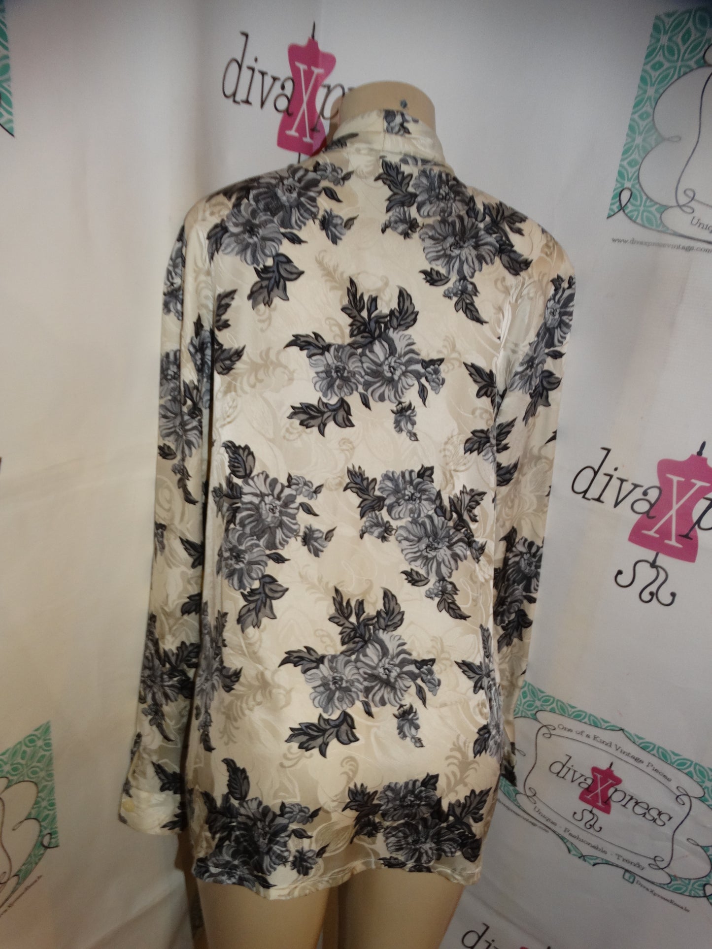 Vintage Valerie Stevens Cream/Gray Black Blouse Size 1x