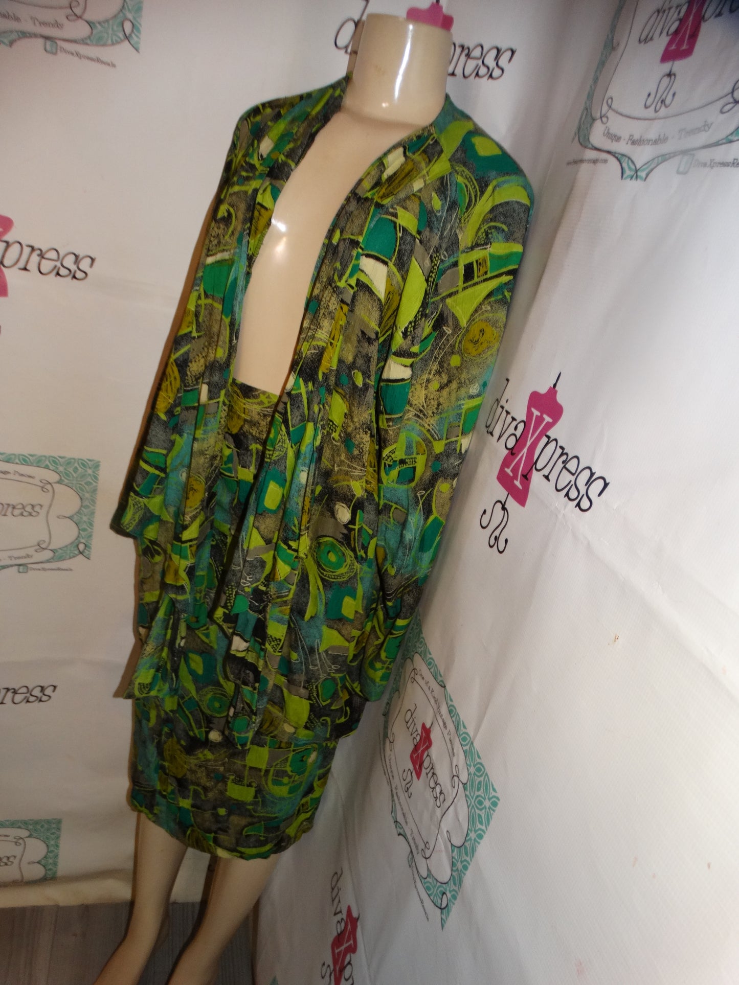 Vintage VLA Green/Black 2 Piece Skirt Set Size 2x