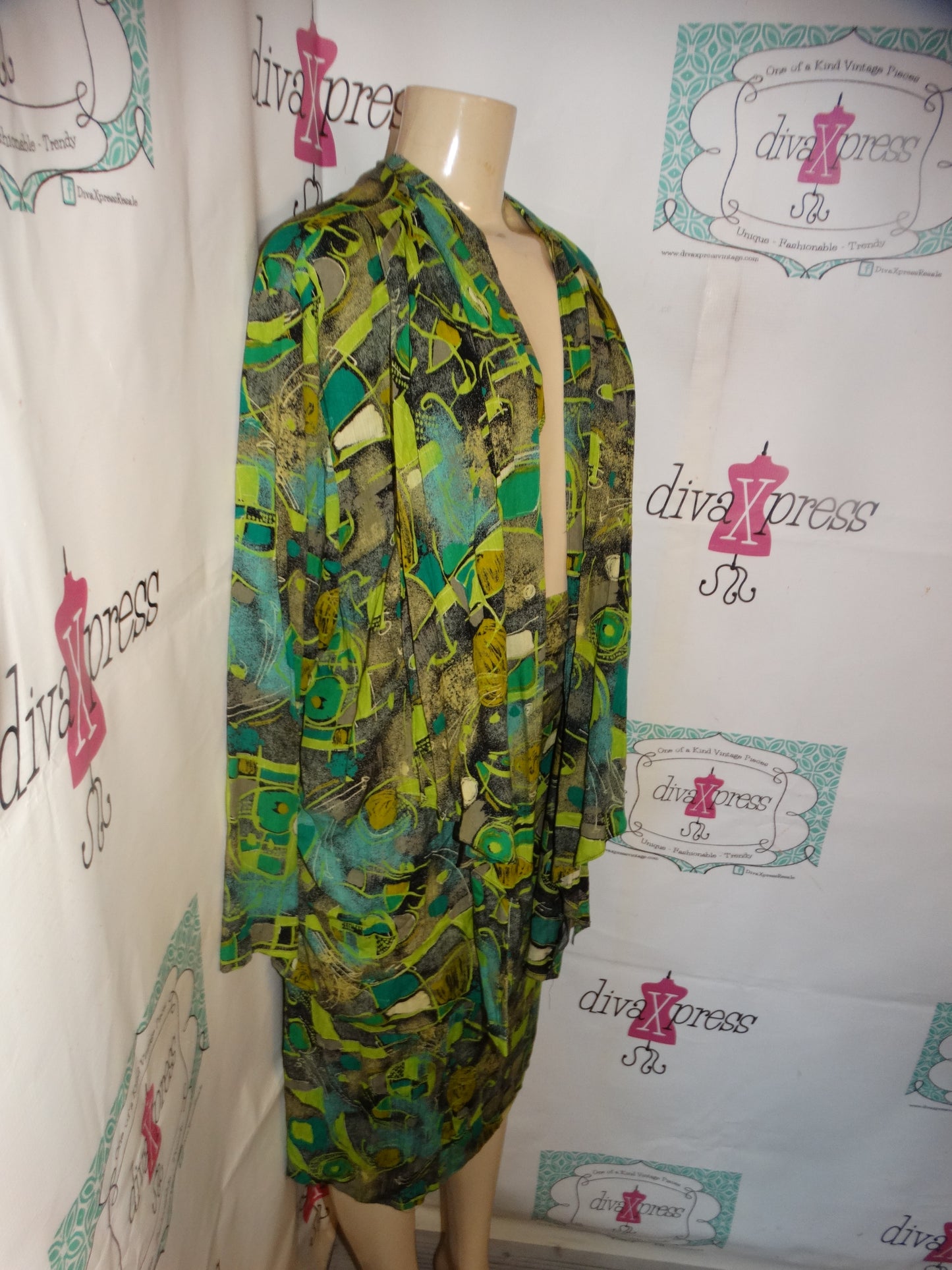 Vintage VLA Green/Black 2 Piece Skirt Set Size 2x