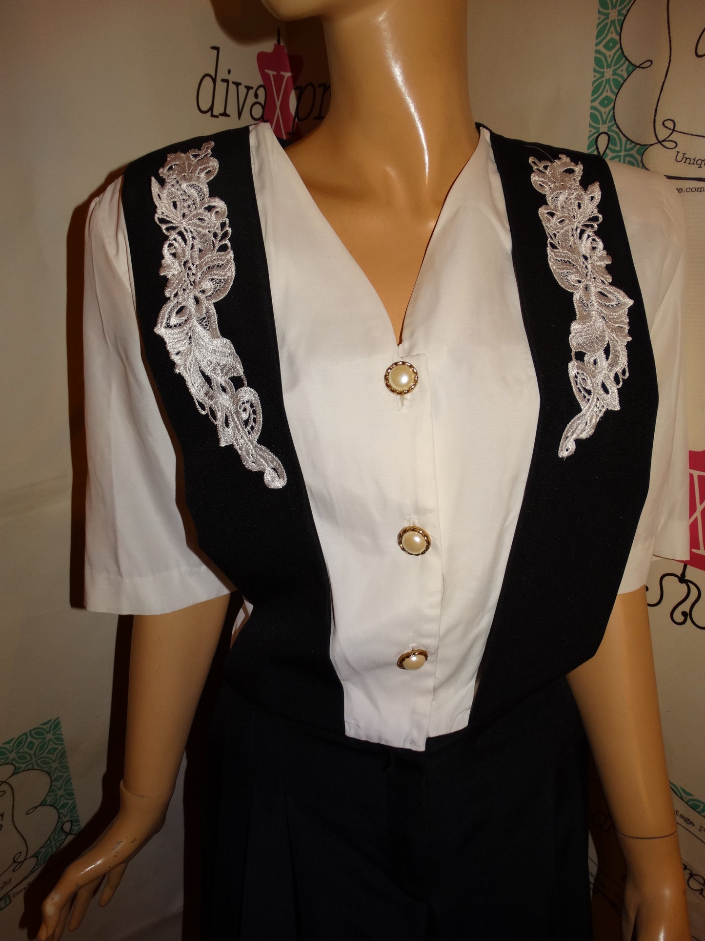 Vintage Postive Influence Black Romper Size XL