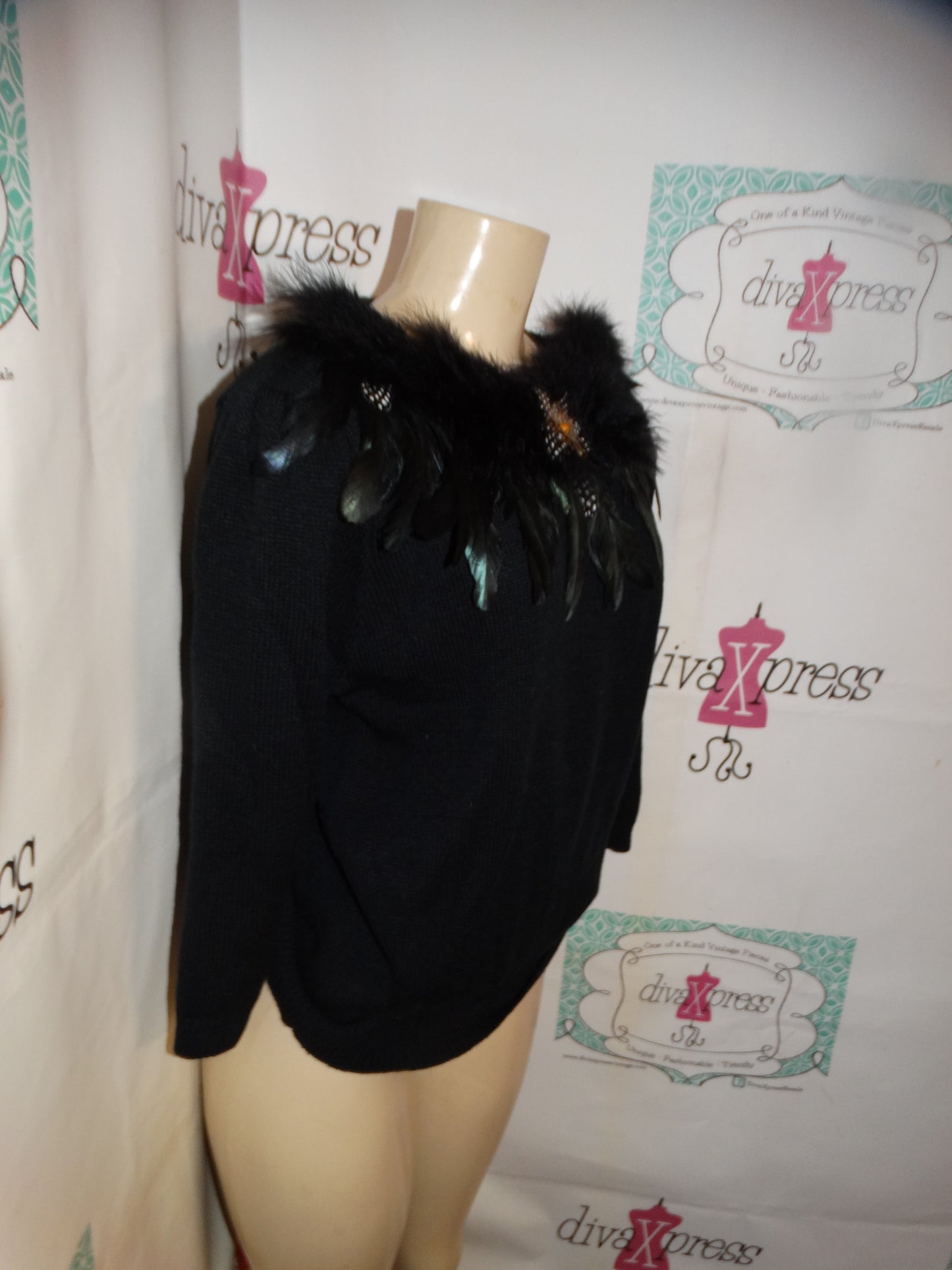 Vintage OHI Black Feather Neckline Sweater Size S