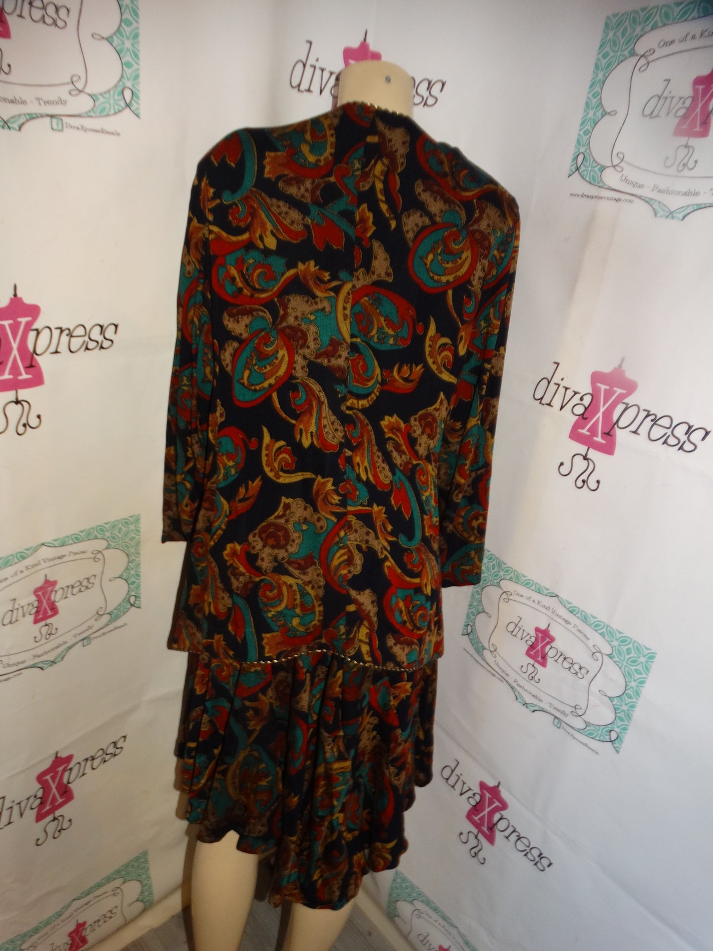 Vintage Jessica Howard Black Red Chain Print 2 Piece Skirt Set Size 2x