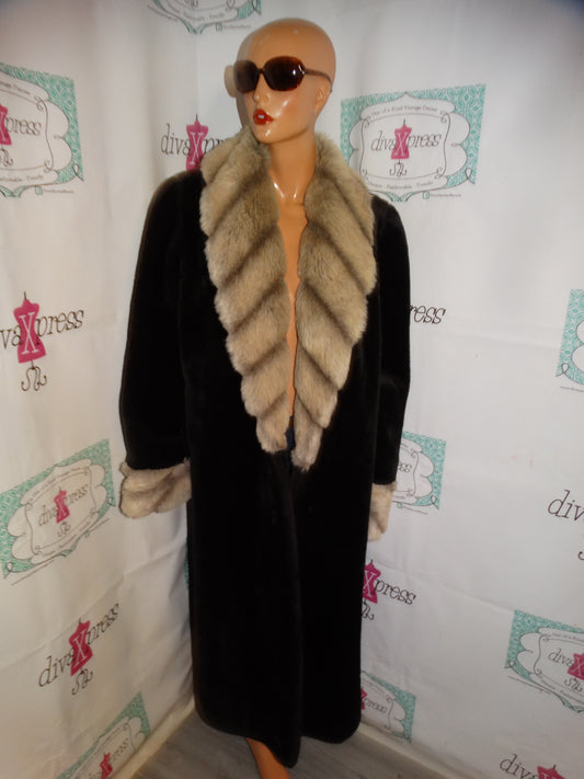 Vintage Monterey Fashions Black/Gray Faux Fur Size 2x